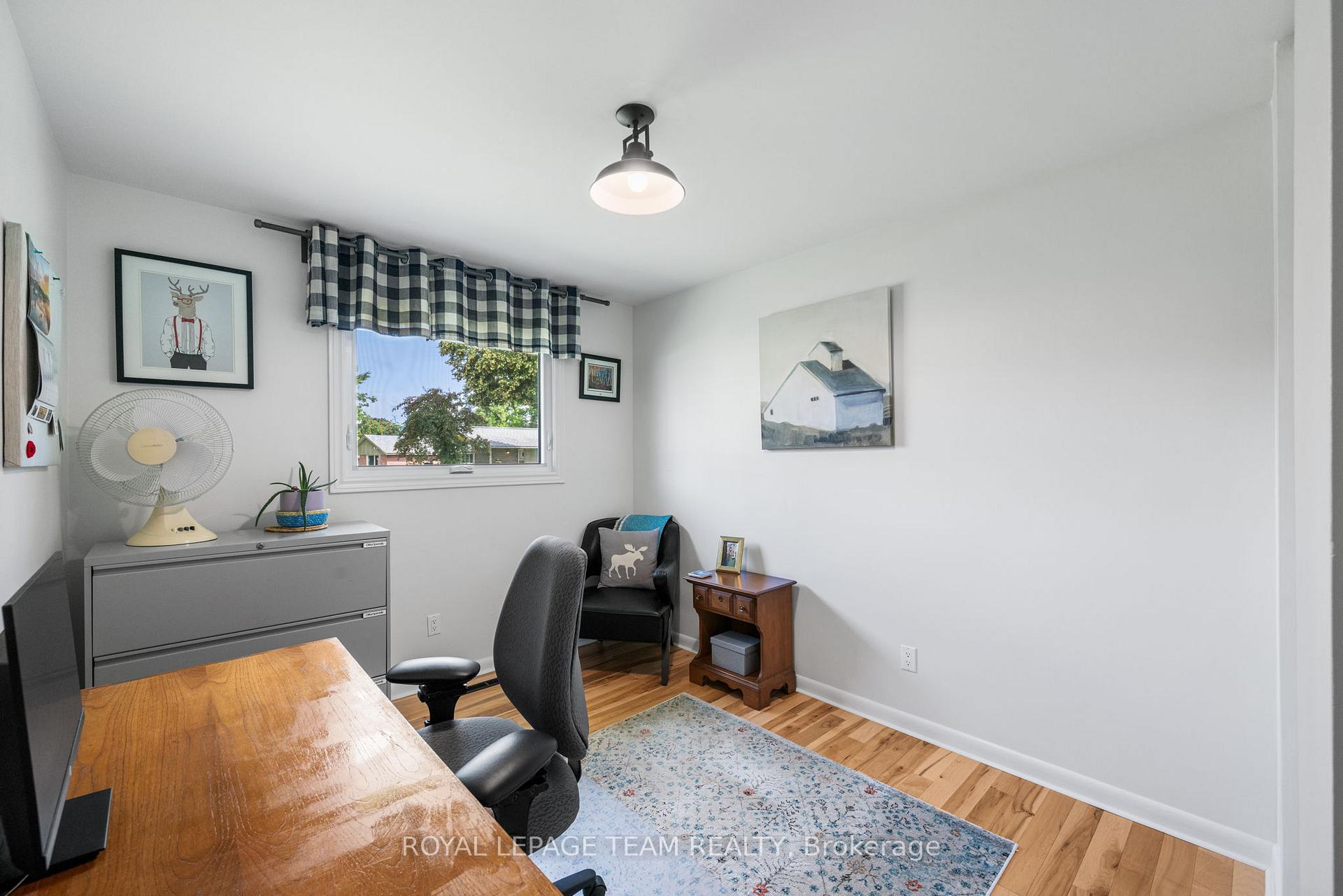 Photo 15 of 1300 Adirondack Drive, Ottawa, Kenson Park — HOMEH
