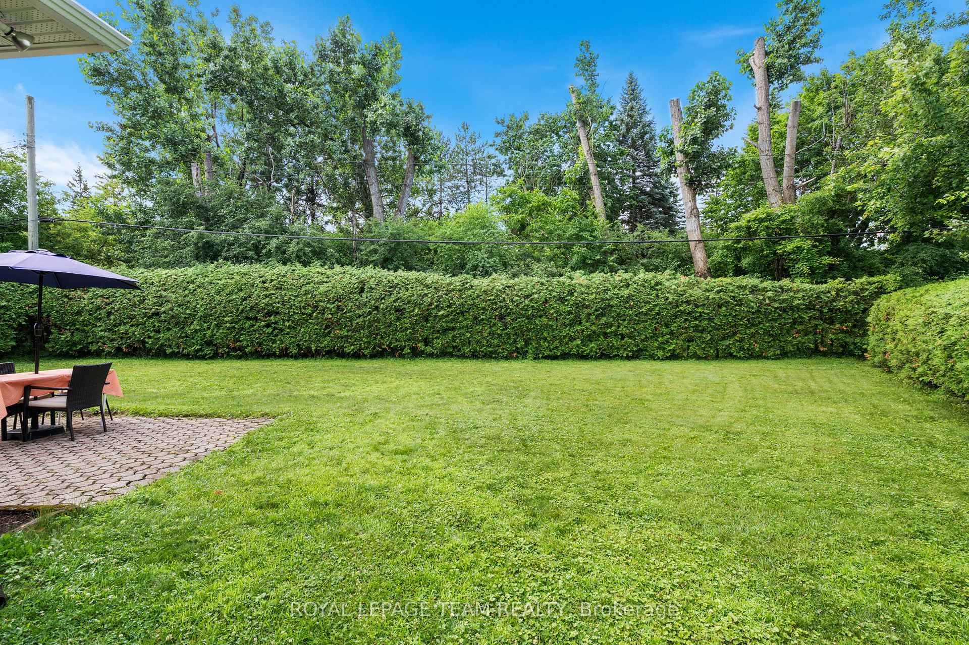Photo 25 of 1300 Adirondack Drive, Ottawa, Kenson Park — HOMEH