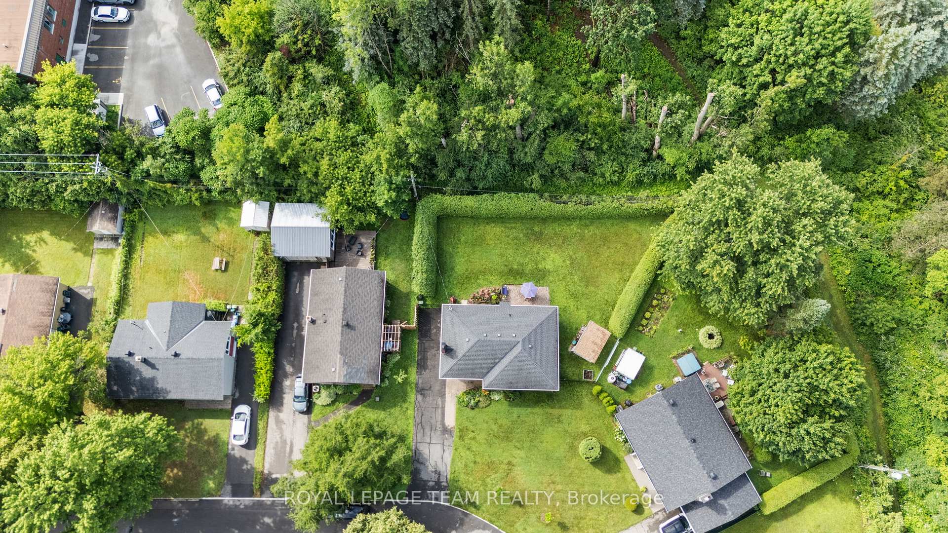 Photo 28 of 1300 Adirondack Drive, Ottawa, Kenson Park — HOMEH