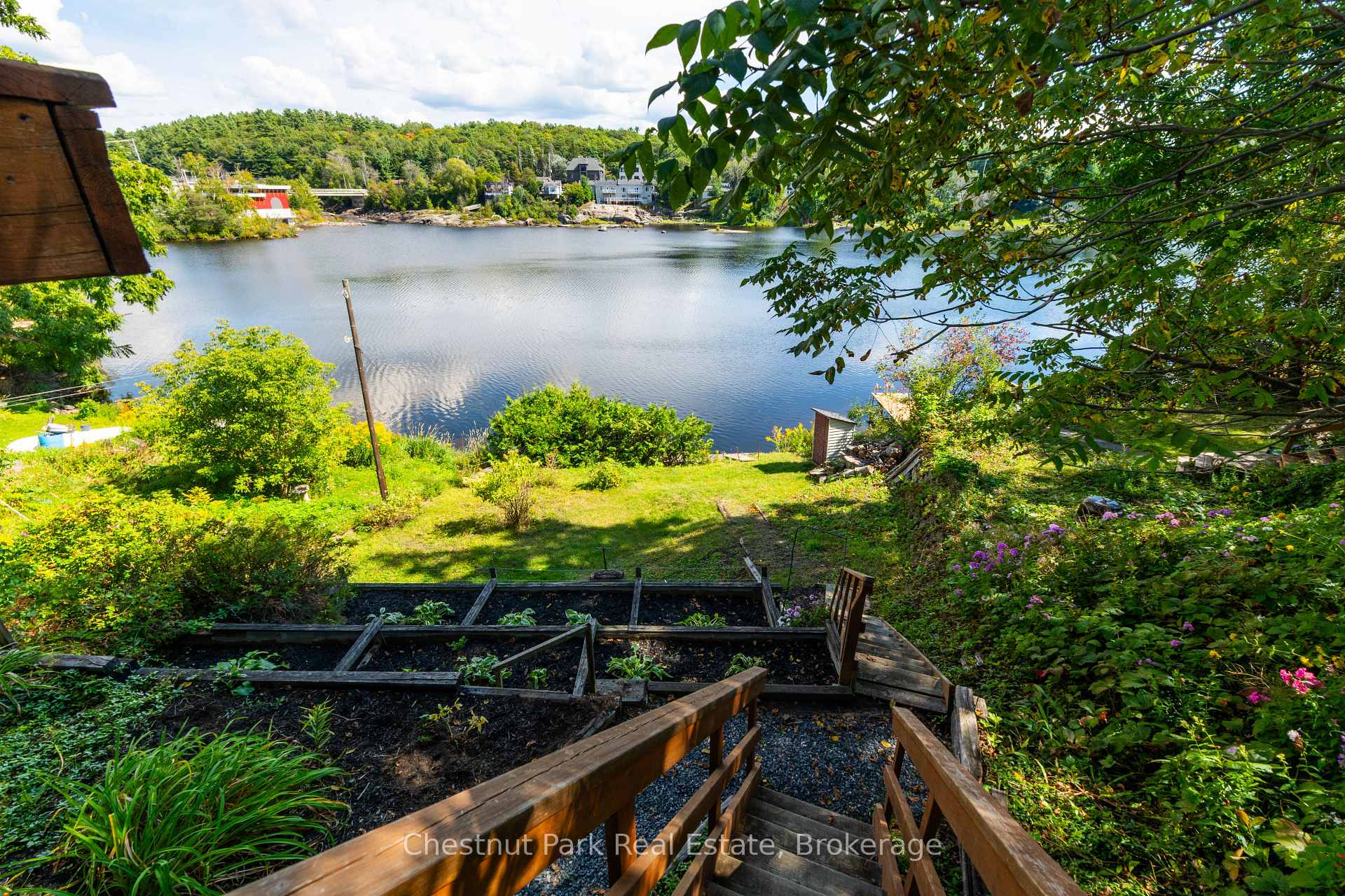 Photo 22 of 45 William Street, Parry Sound — HOMEH