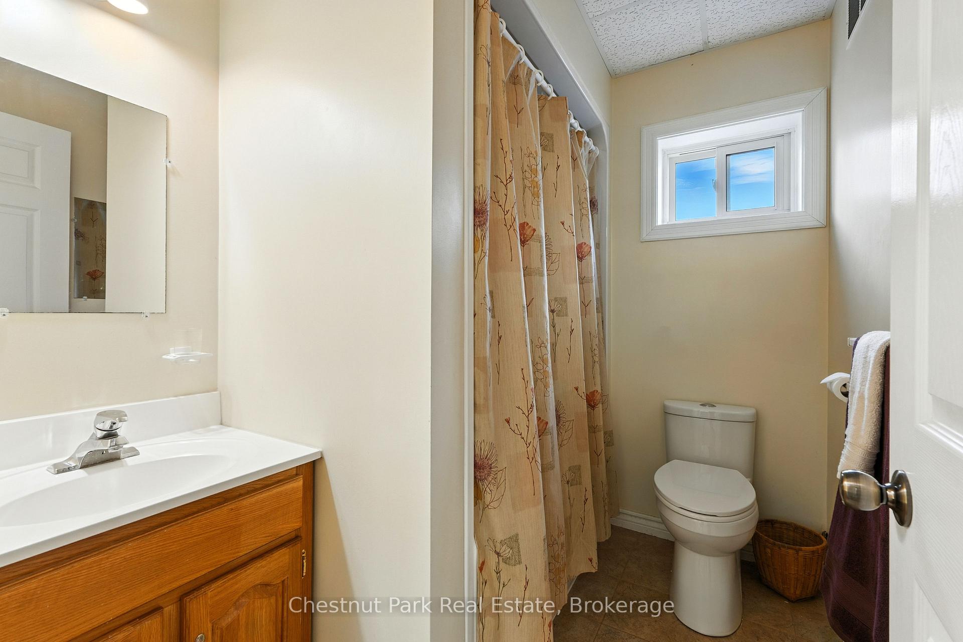 Photo 33 of 45 William Street, Parry Sound — HOMEH