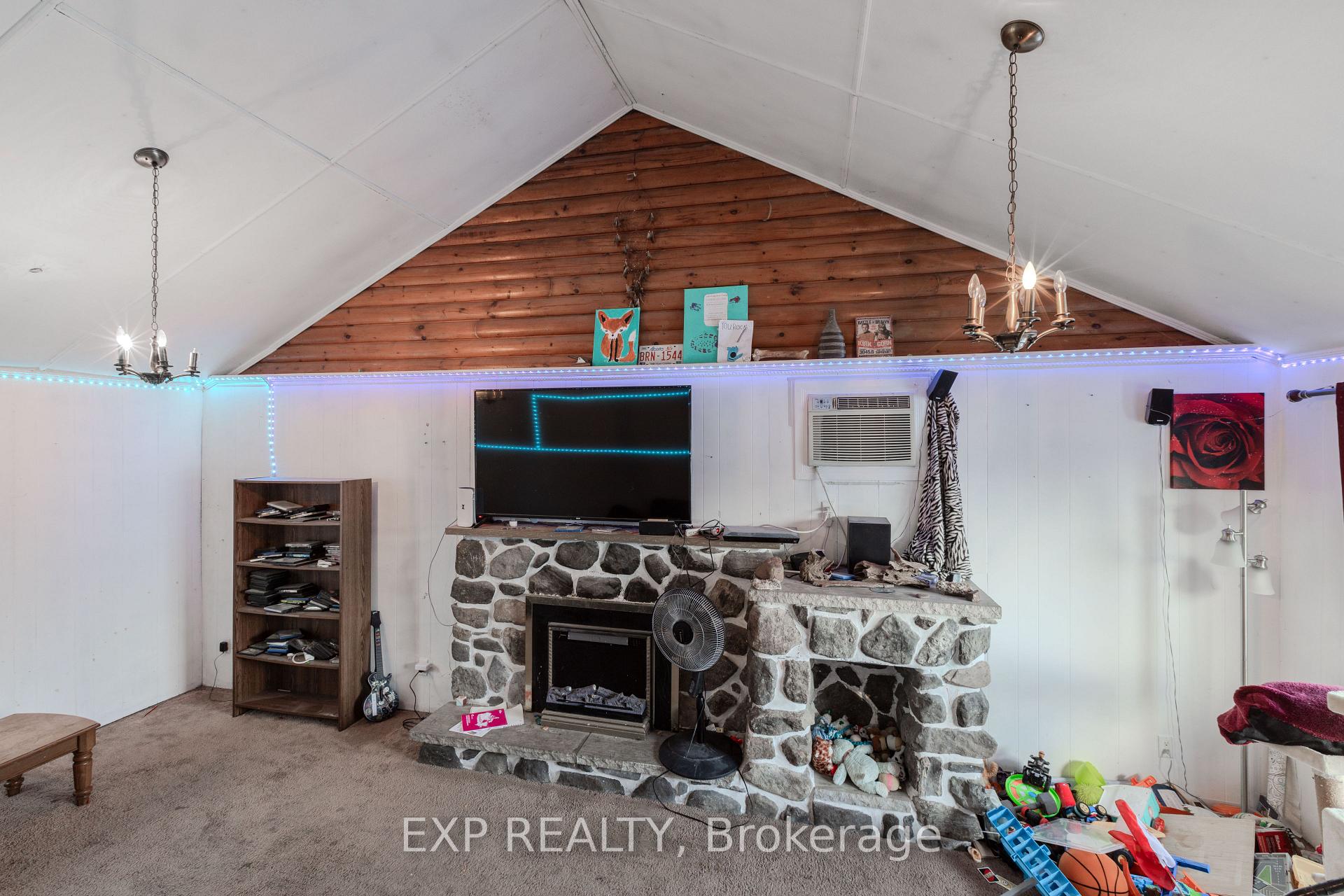 Photo 8 of 20551 Mccormick Road, North Glengarry, North Glengarry (Lochiel) Twp — HOMEH