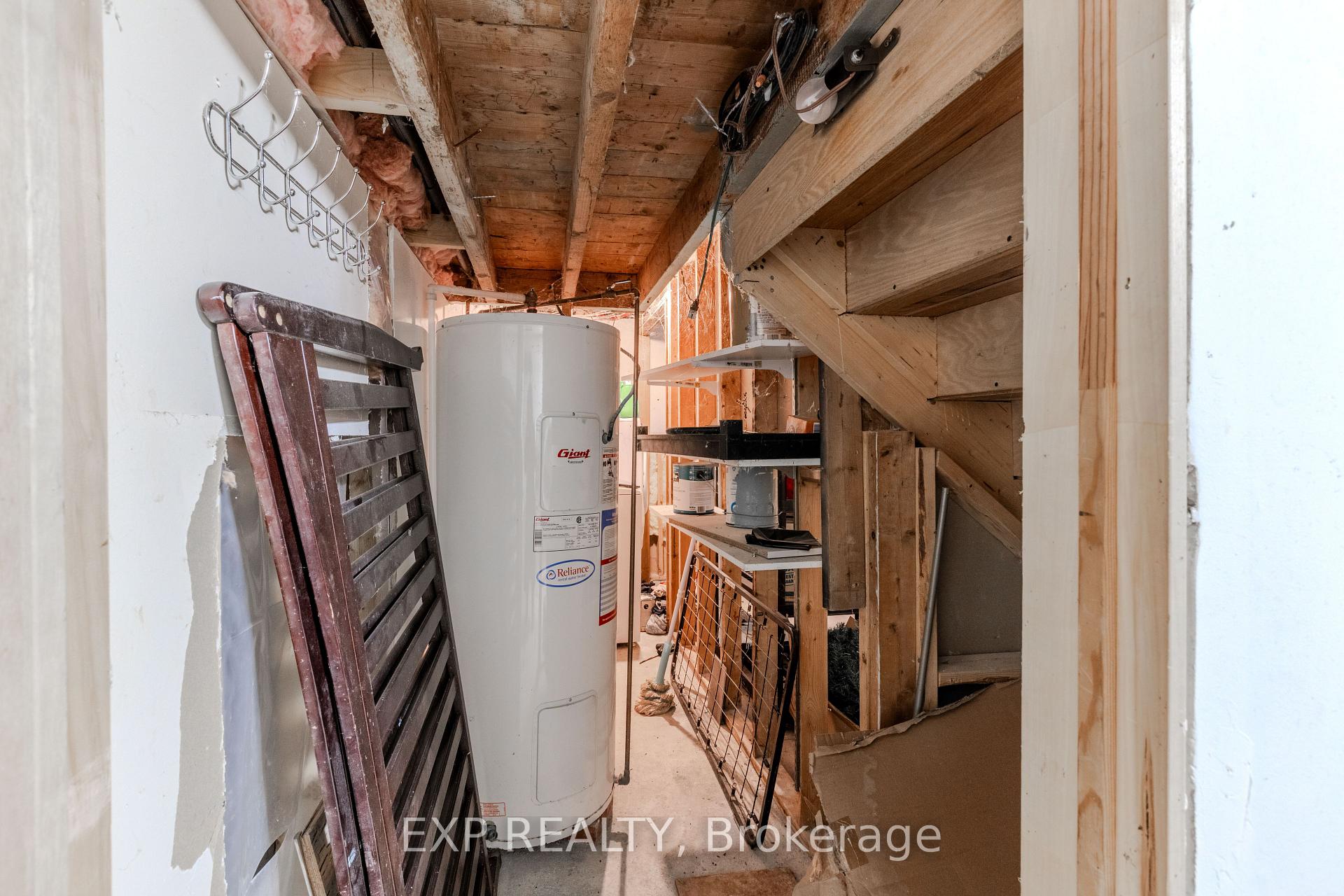Photo 9 of 20551 Mccormick Road, North Glengarry, North Glengarry (Lochiel) Twp — HOMEH