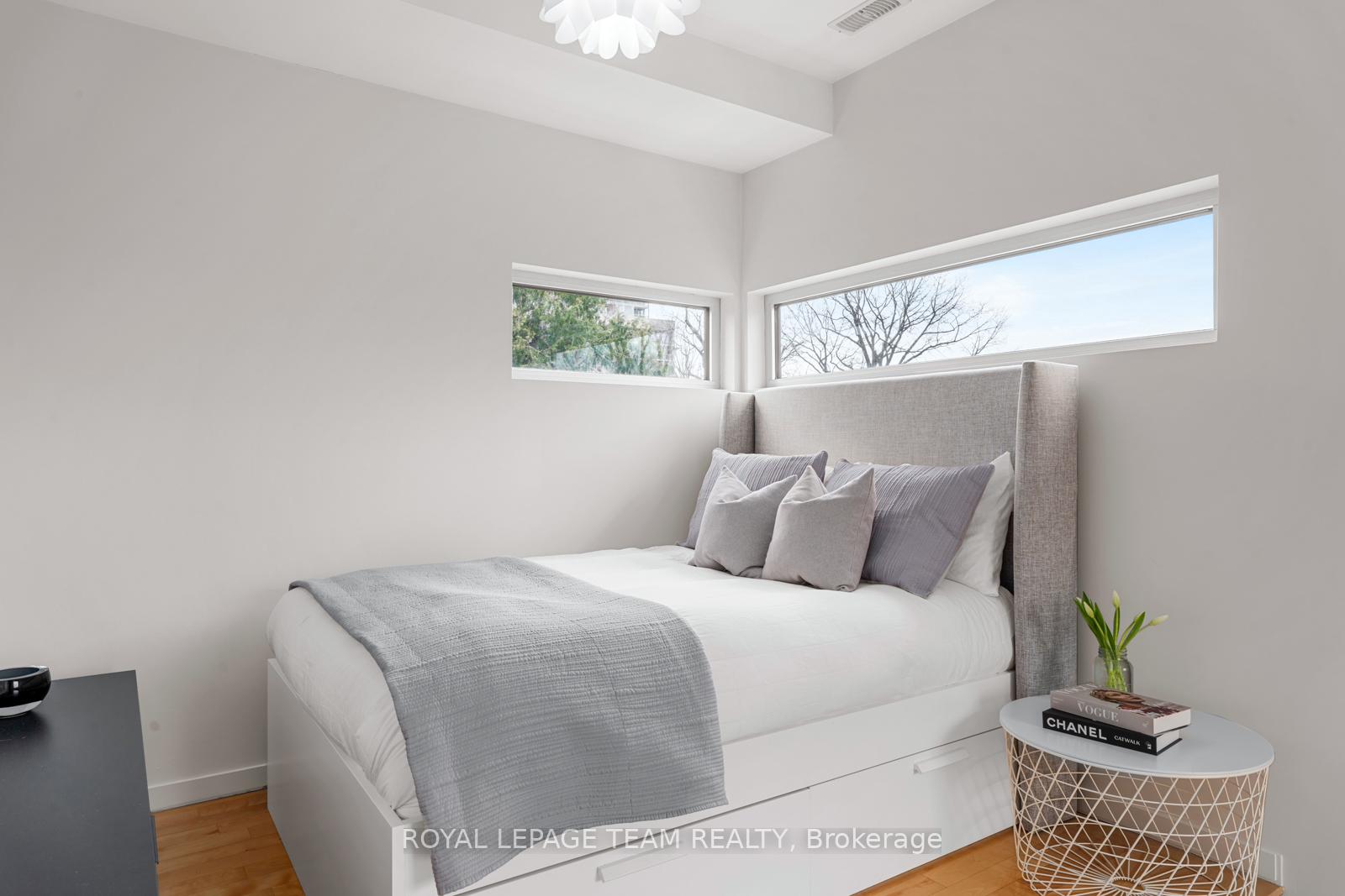 Photo 16 of 13 Rockcliffe Way, Ottawa, Lindenlea — HOMEH
