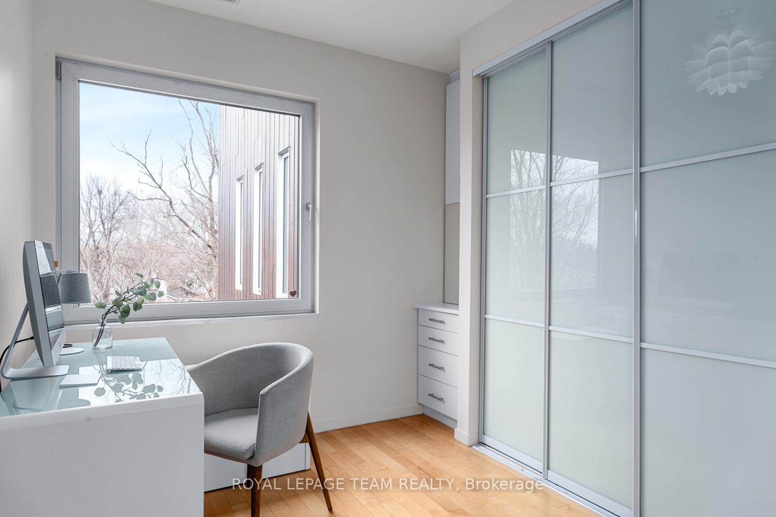 Photo 17 of 13 Rockcliffe Way, Ottawa, Lindenlea — HOMEH