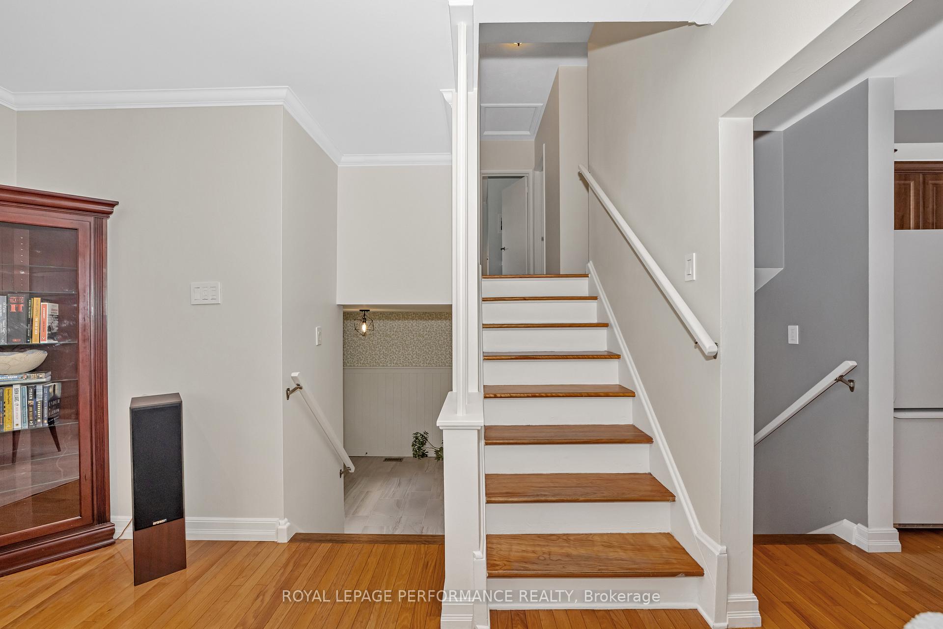 Photo 14 of 1193 Cobden Road, Ottawa, Queensway Terrace South/Ridgeview — HOMEH