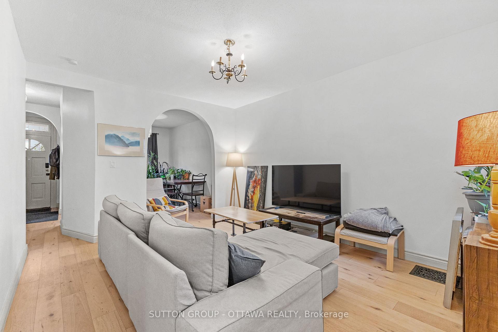 Photo 7 of 154 Arlington Avenue, Ottawa, Ottawa Centre — HOMEH