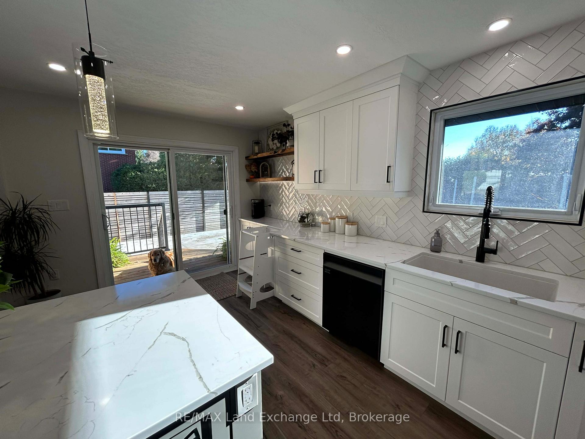 Photo 7 of 317 Carling Terrace, North Huron, Wingham — HOMEH