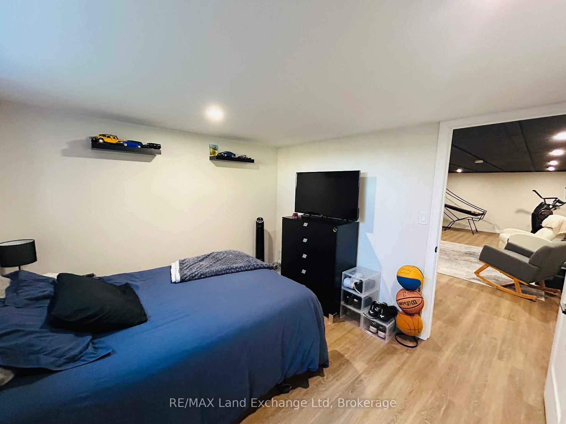 Photo 17 of 317 Carling Terrace, North Huron, Wingham — HOMEH