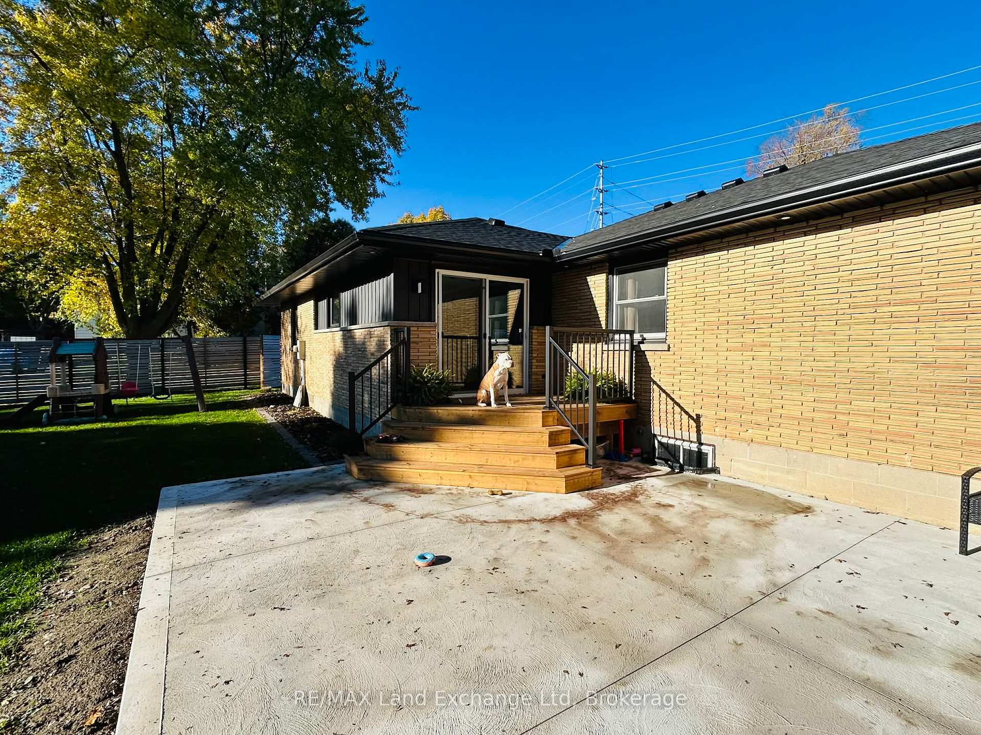 Photo 21 of 317 Carling Terrace, North Huron, Wingham — HOMEH