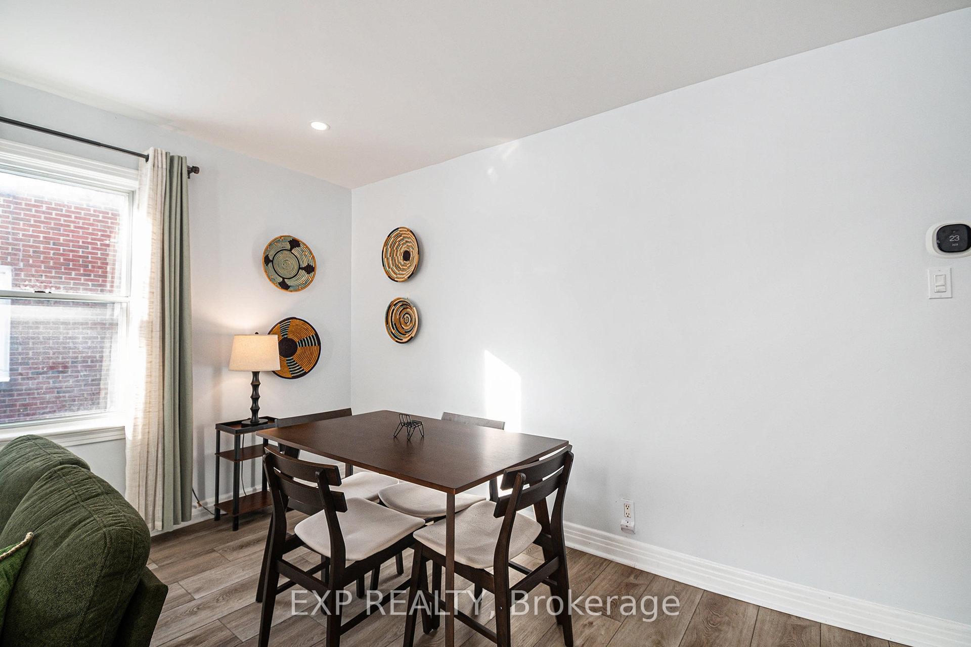 Photo 5 of 329 Donald Street, Ottawa, Overbrook/Castle Heights — HOMEH