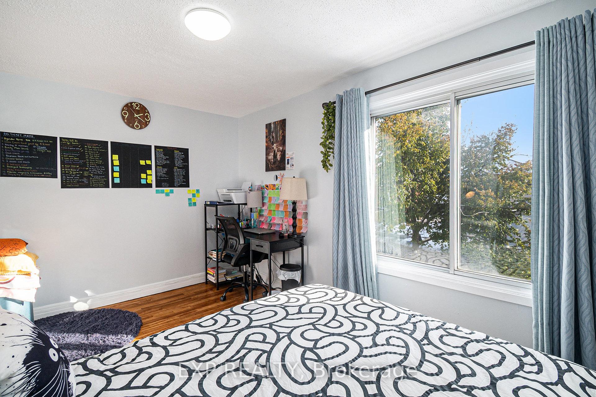 Photo 10 of 329 Donald Street, Ottawa, Overbrook/Castle Heights — HOMEH