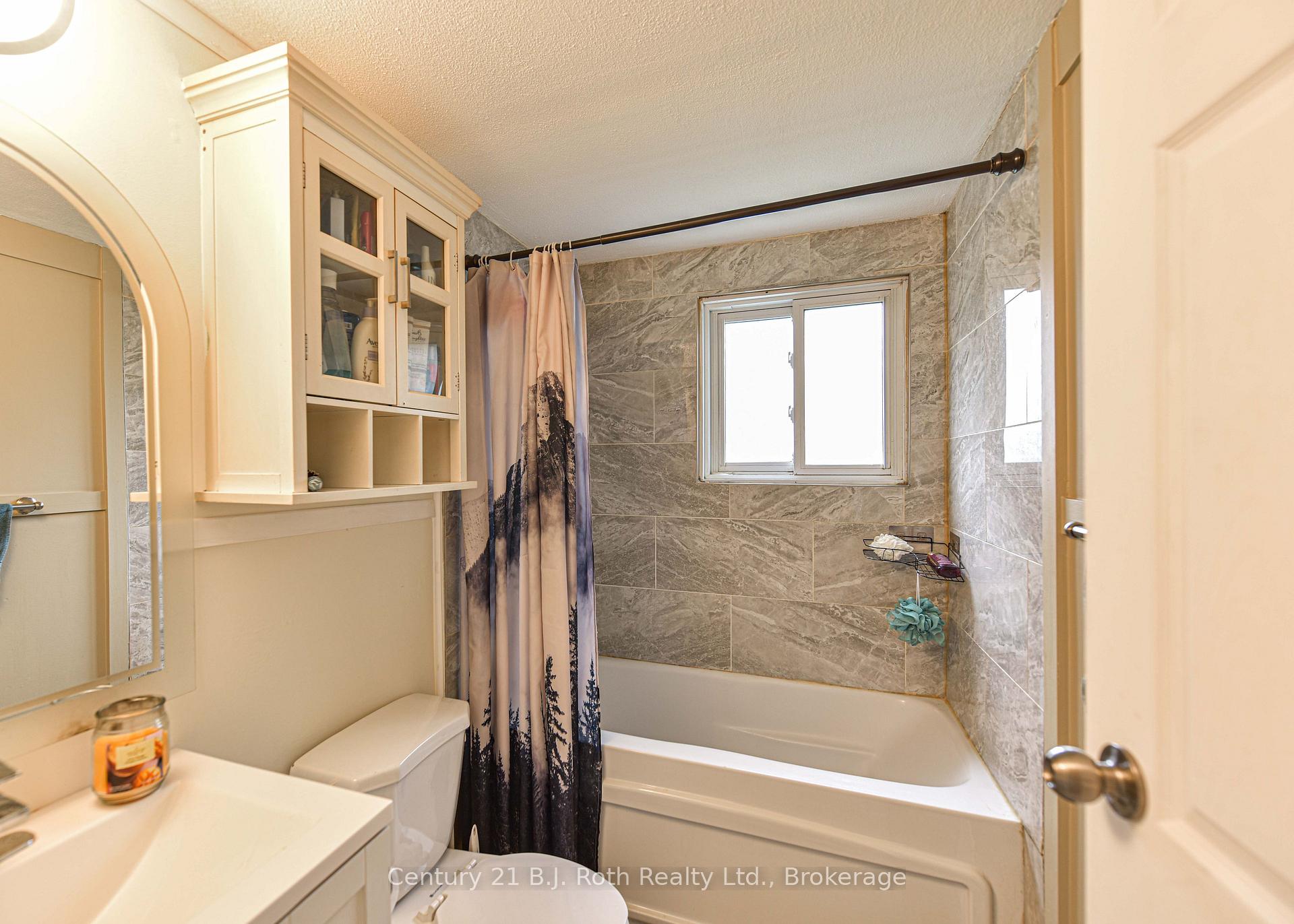 Photo 16 of 1535 15/16 Side Road E, Oro-Medonte, Rural Oro-Medonte — HOMEH