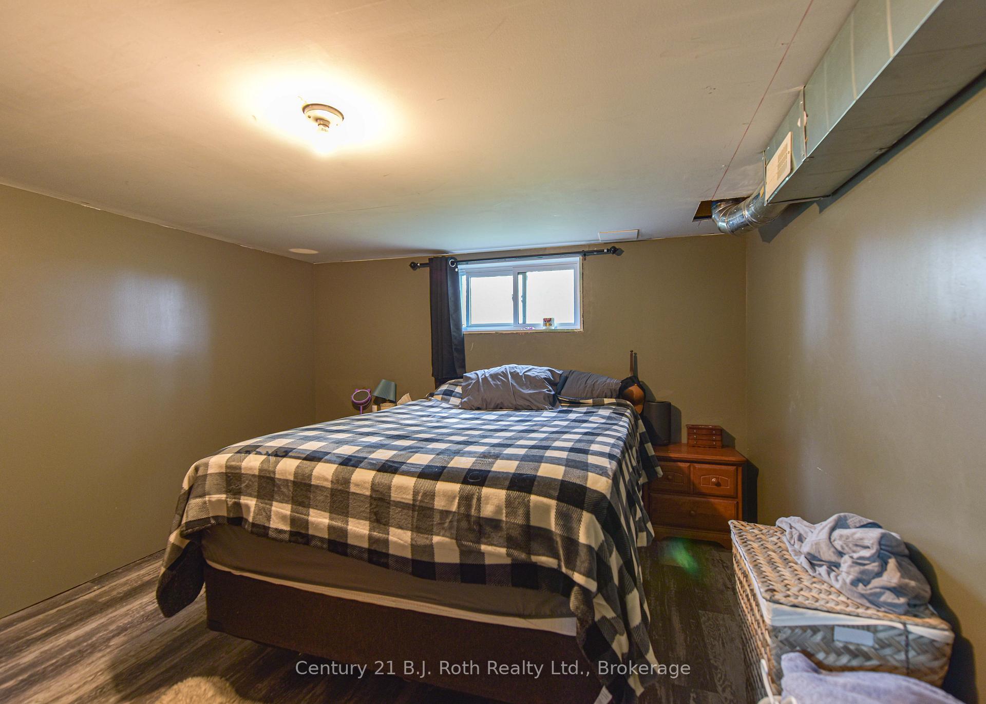 Photo 31 of 1535 15/16 Side Road E, Oro-Medonte, Rural Oro-Medonte — HOMEH