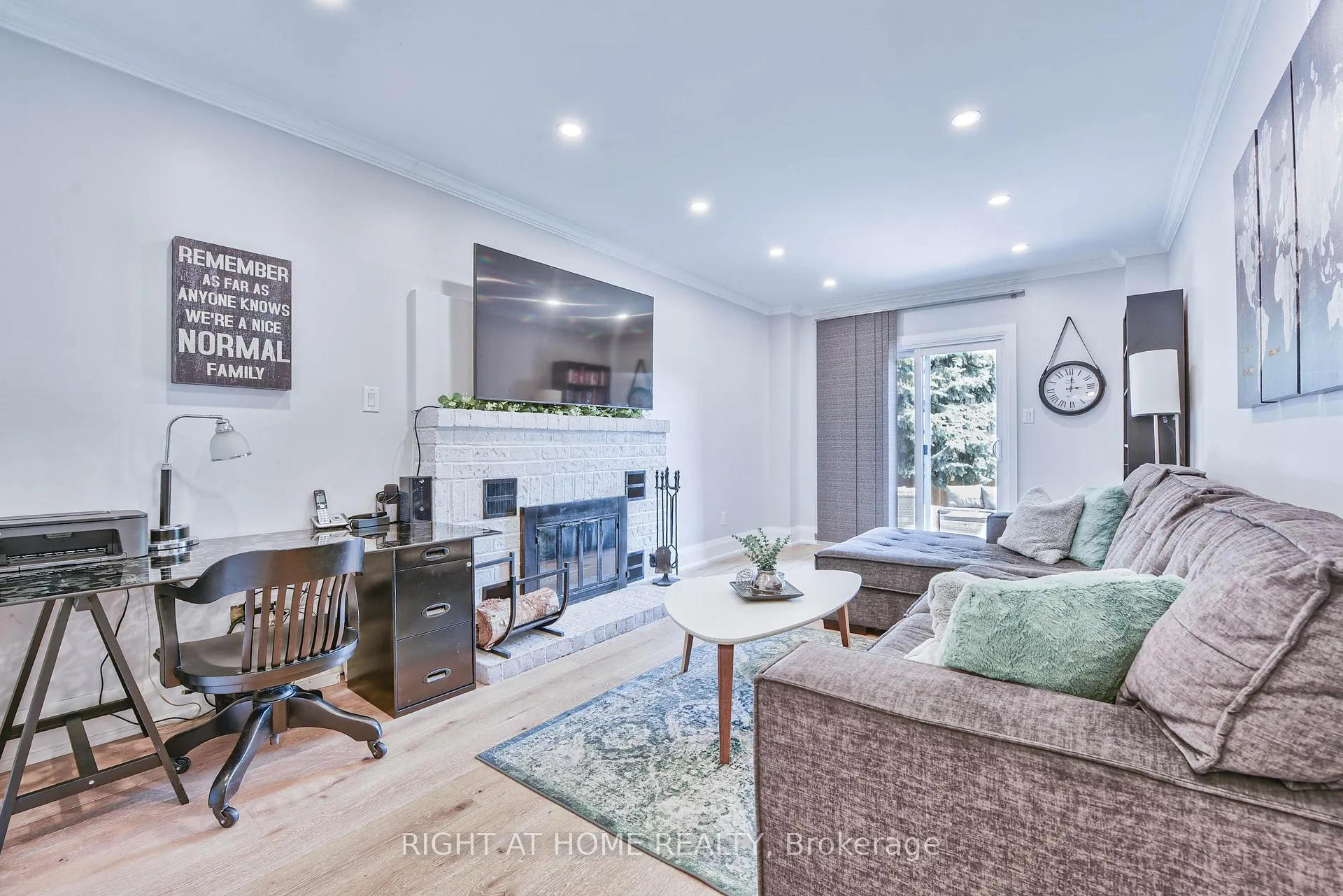 Photo 16 of 1517 Queensbury Crescent, Oakville, College Park — HOMEH
