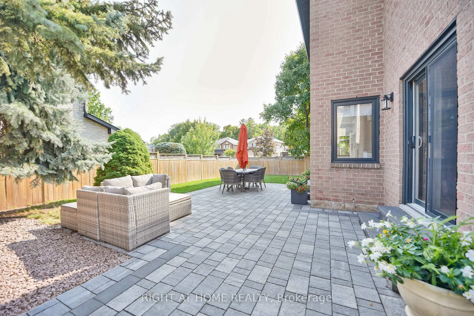 Photo 45 of 1517 Queensbury Crescent, Oakville, College Park — HOMEH