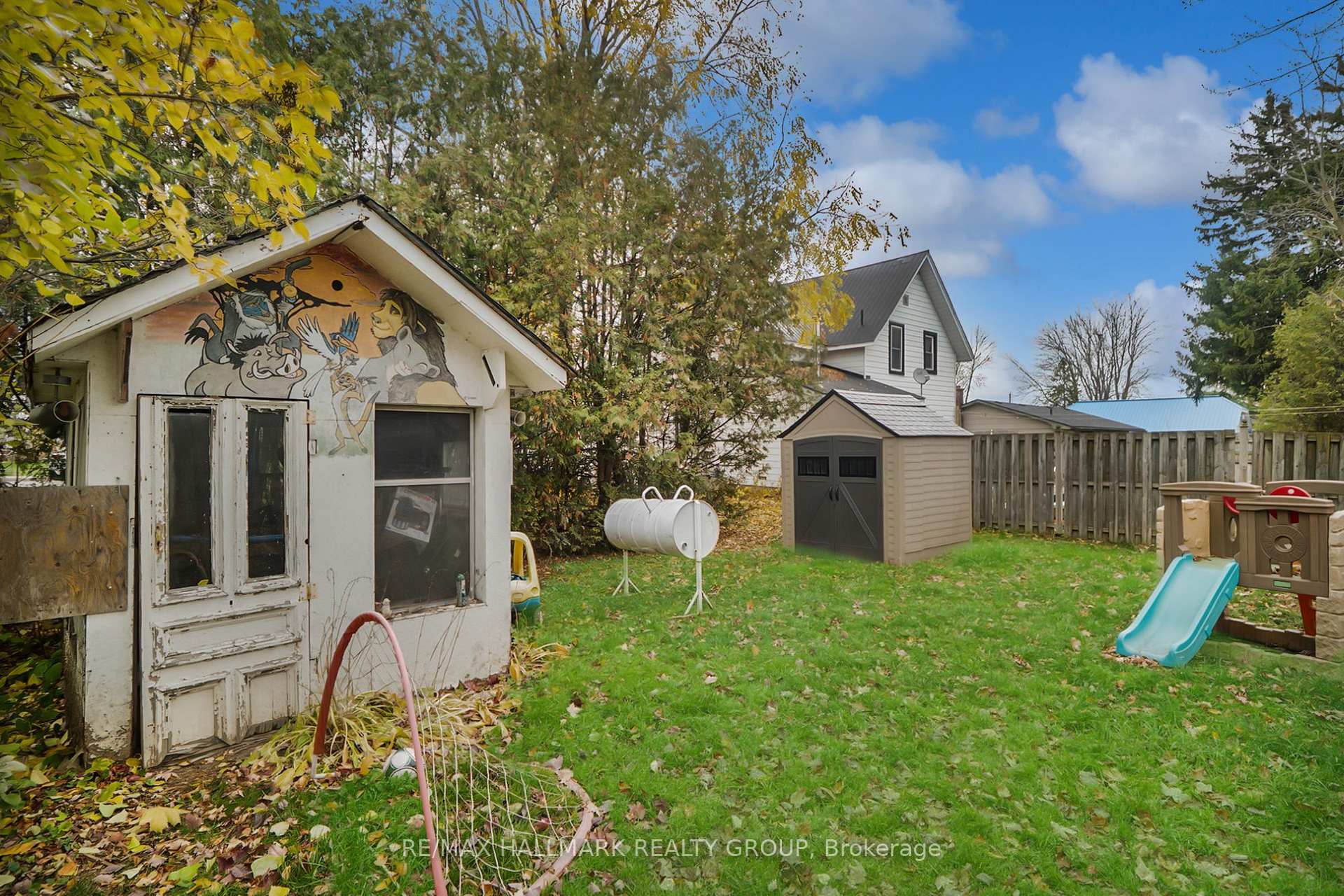 Photo 20 of 475 Centre Street, North Dundas, Winchester — HOMEH