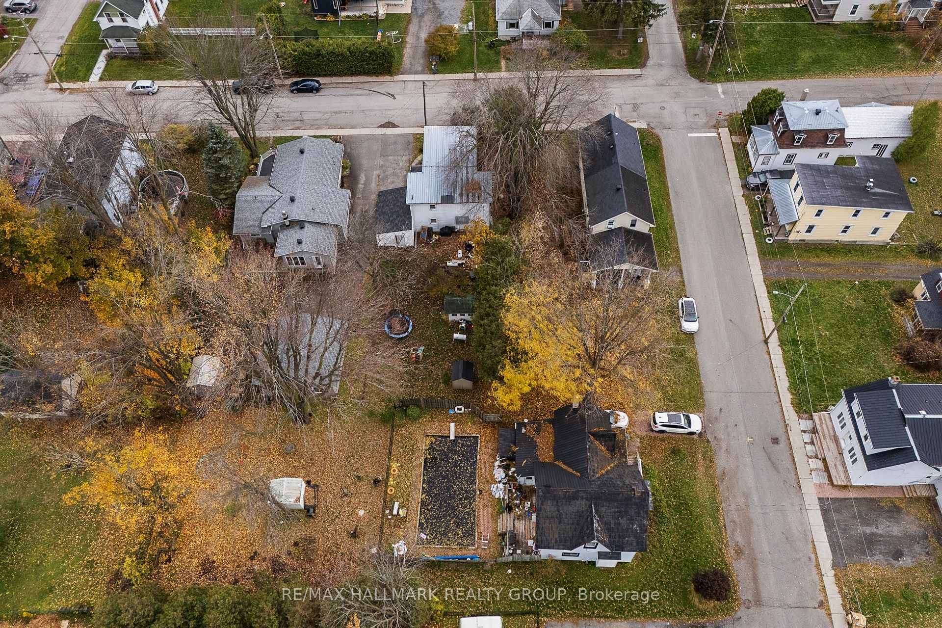 Photo 23 of 475 Centre Street, North Dundas, Winchester — HOMEH
