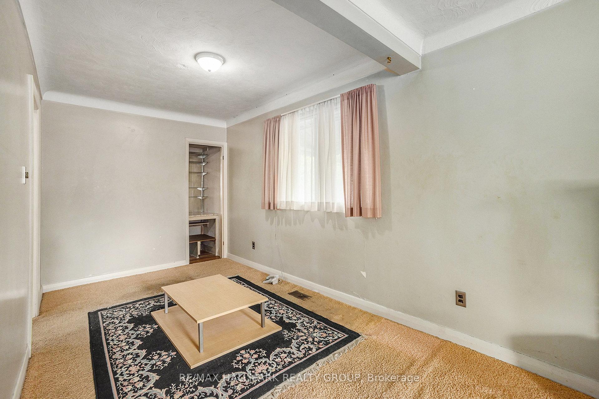 Photo 13 of 2375 Cheshire Road, Ottawa, Parkway Park — HOMEH