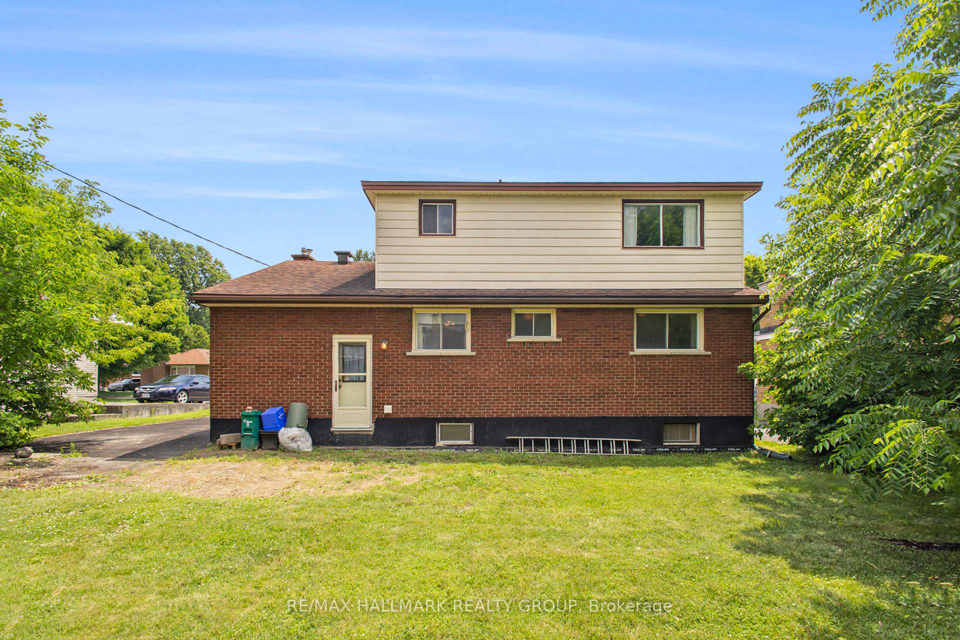 Photo 34 of 2375 Cheshire Road, Ottawa, Parkway Park — HOMEH