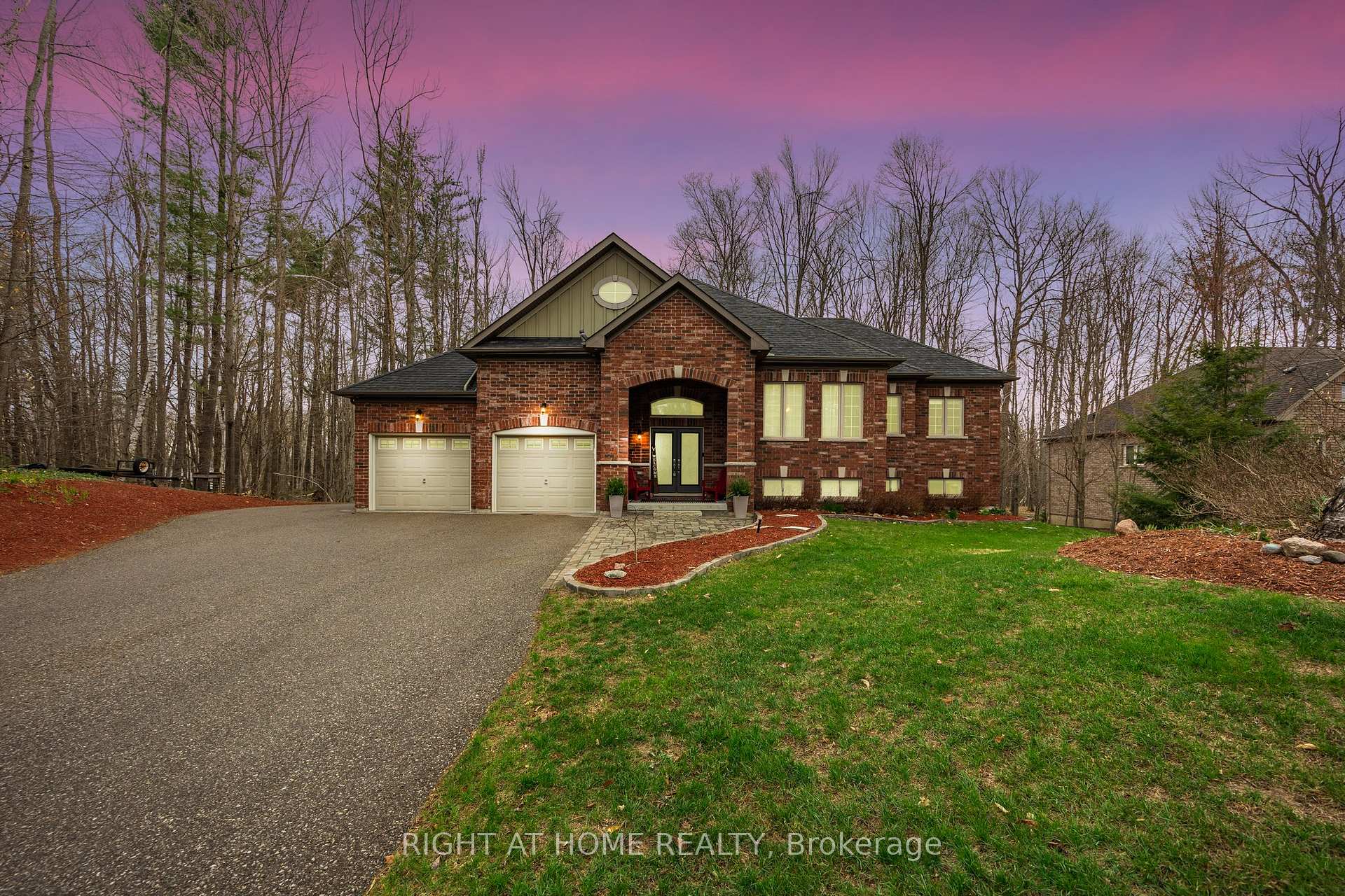 Front of 20 Diamond Valley Drive