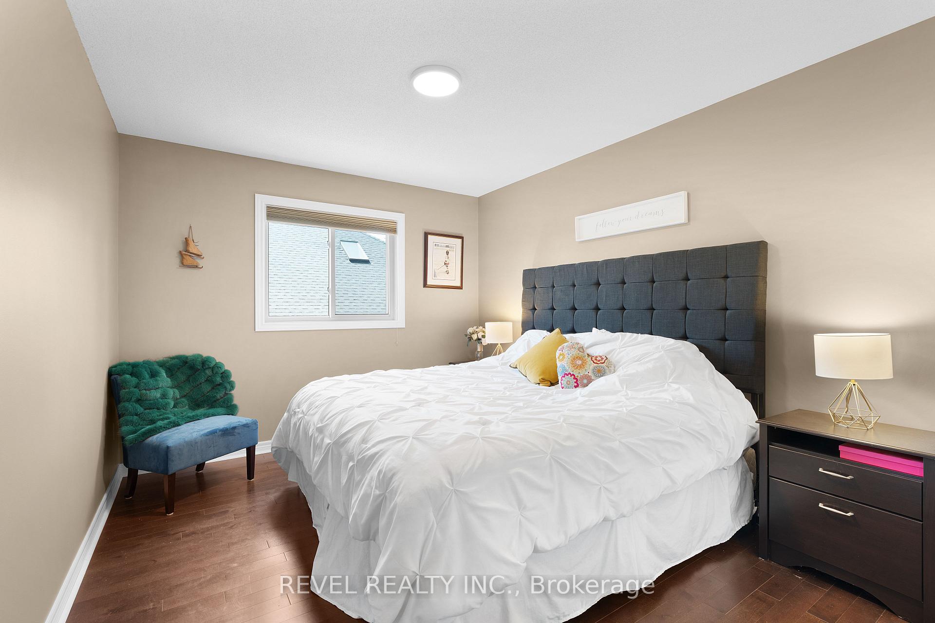 Photo 20 of 17 Michaela Crescent, Pelham, Fonthill — HOMEH