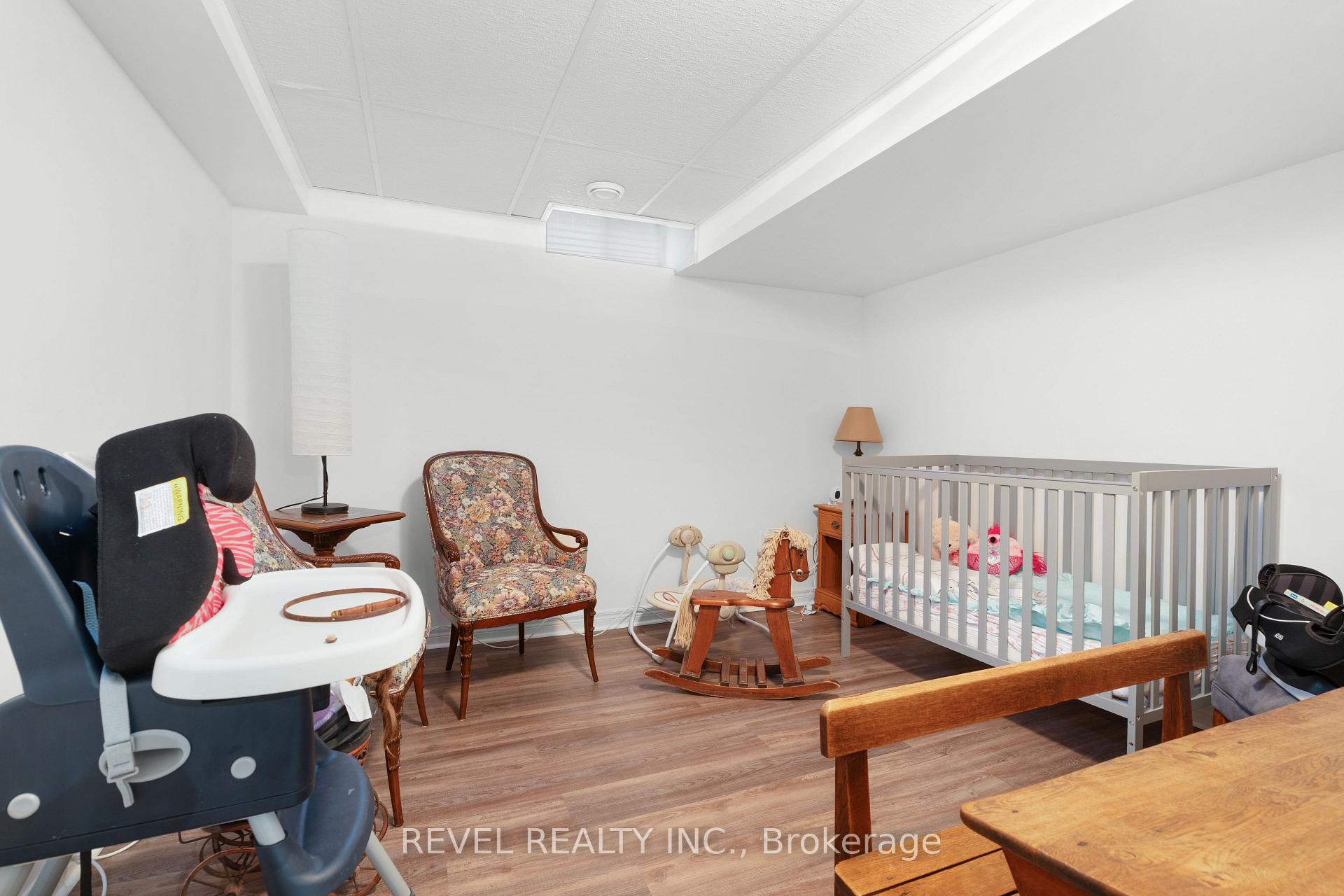 Photo 34 of 17 Michaela Crescent, Pelham, Fonthill — HOMEH