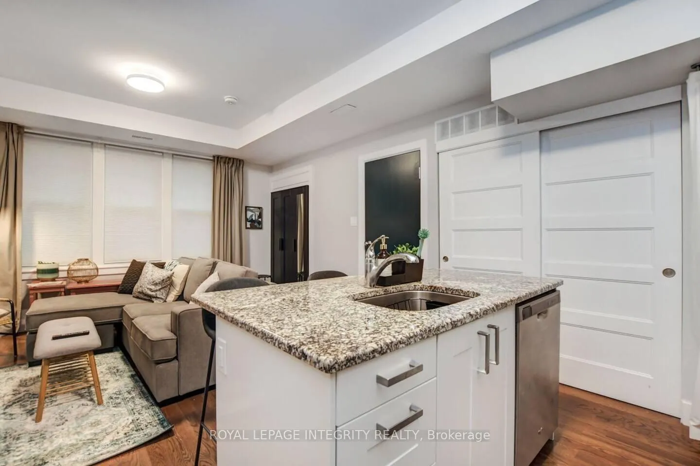 Photo 11 of 222 Argyle Avenue, Ottawa, Ottawa Centre — HOMEH