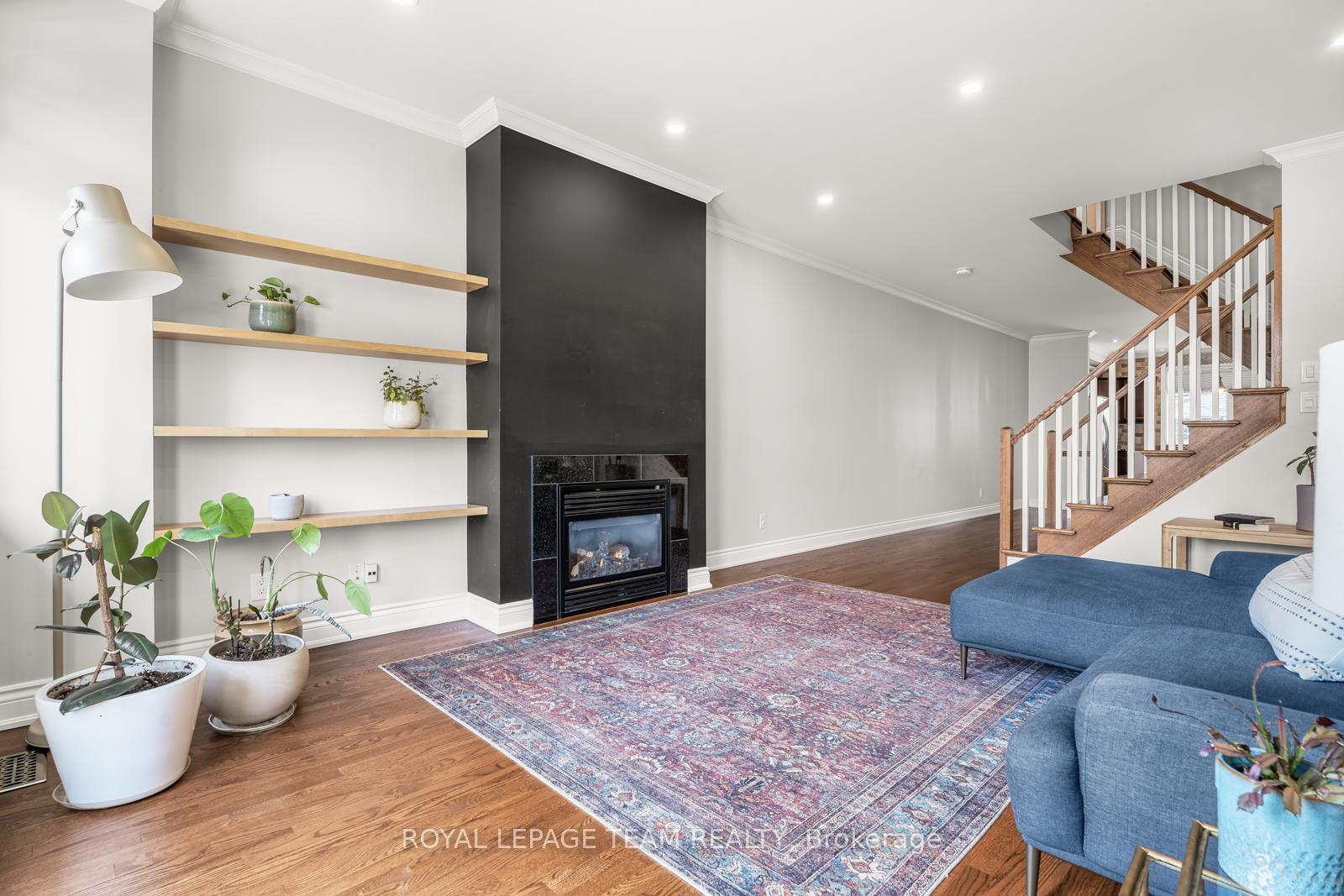 Photo 21 of 32C Douglas Avenue, Ottawa, Lindenlea — HOMEH