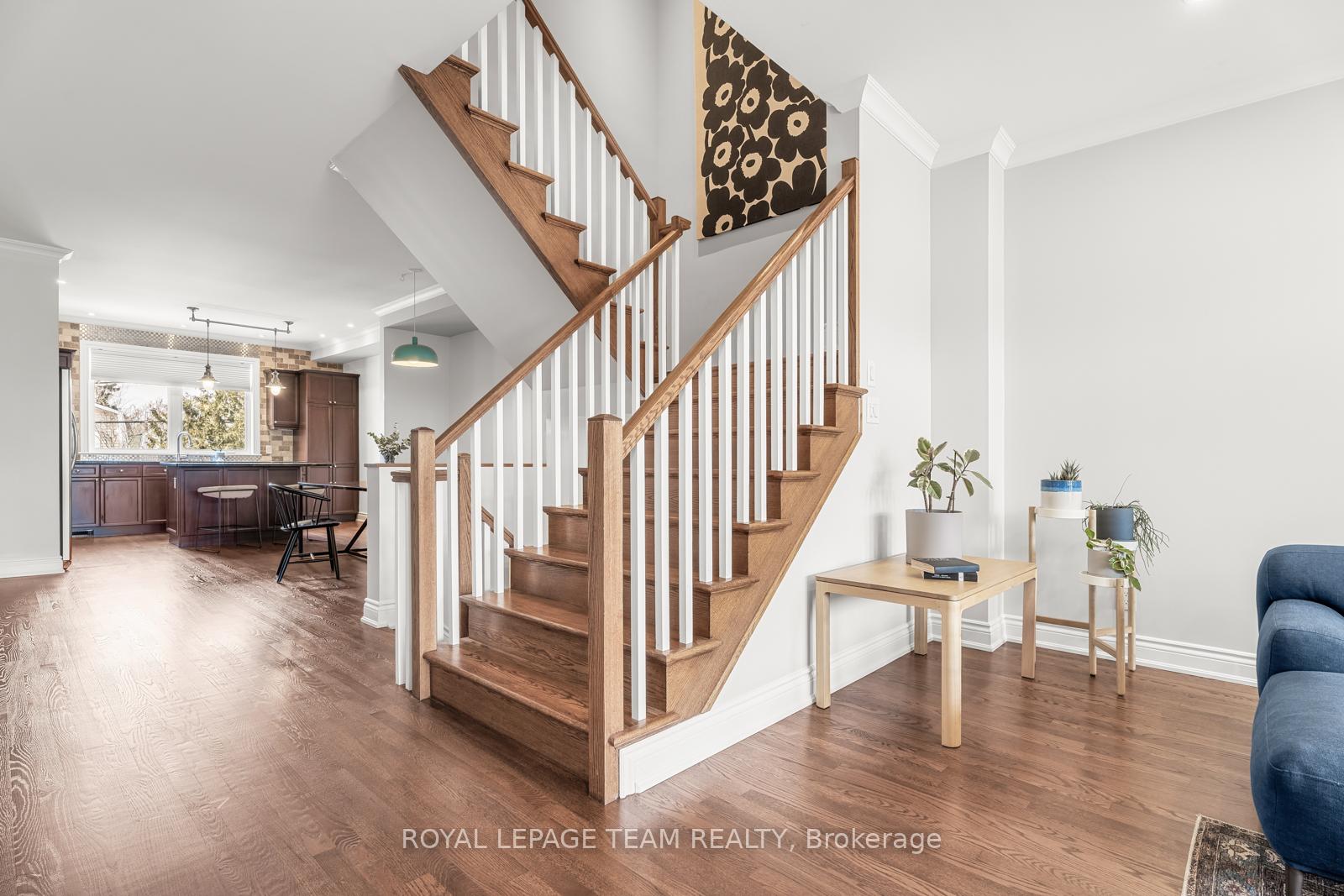 Photo 23 of 32C Douglas Avenue, Ottawa, Lindenlea — HOMEH