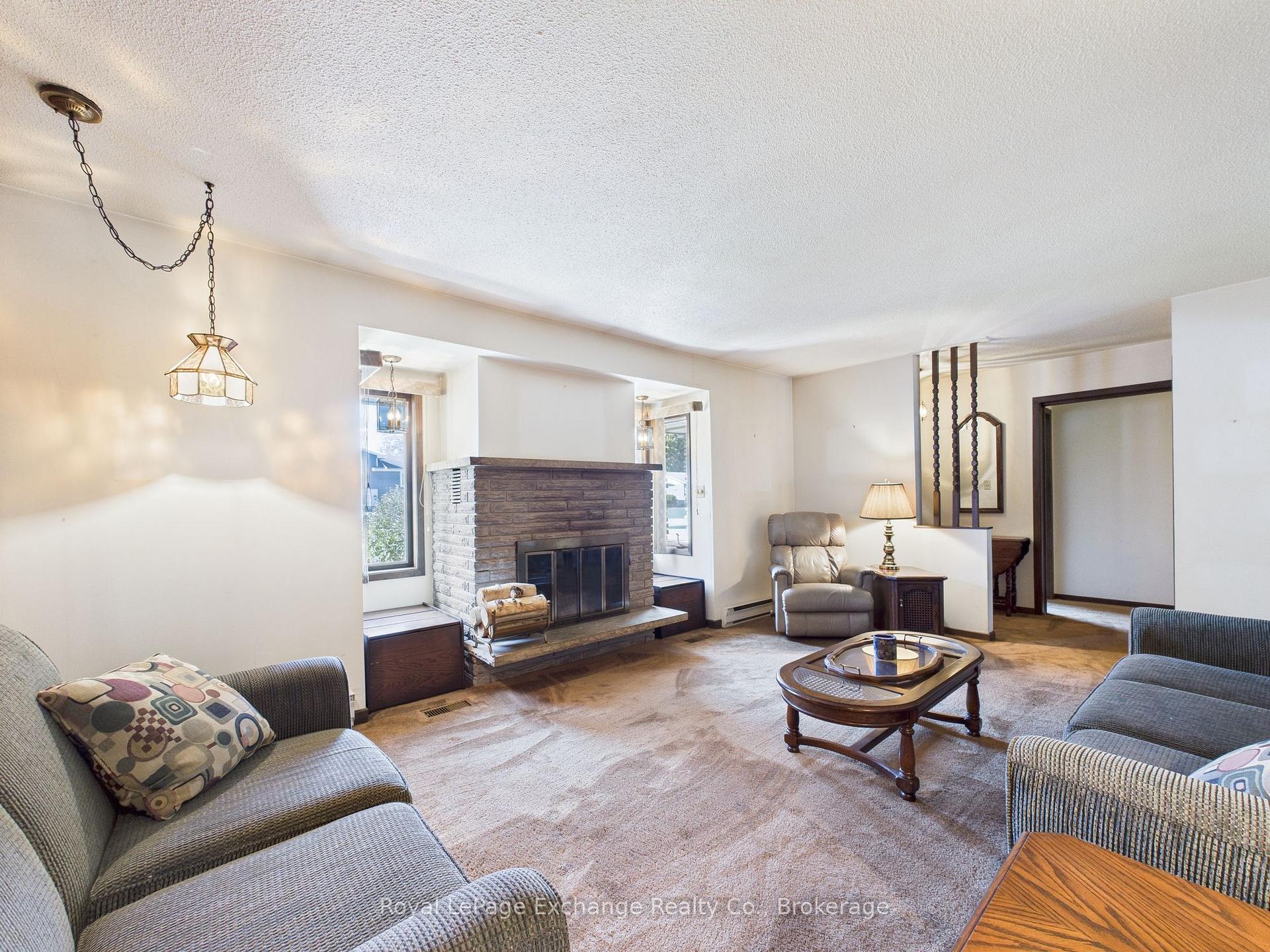 Photo 7 of 521 Shuter Street, North Huron, Wingham — HOMEH