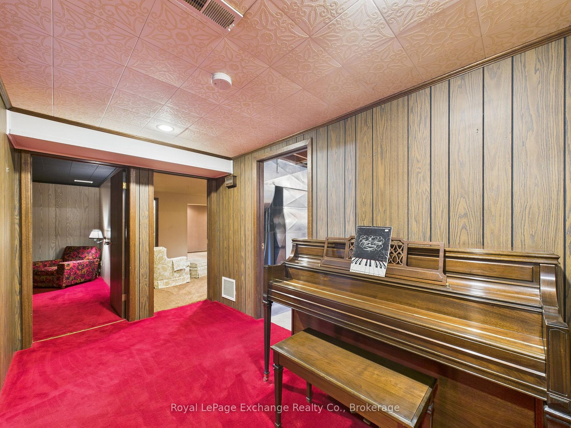 Photo 21 of 521 Shuter Street, North Huron, Wingham — HOMEH
