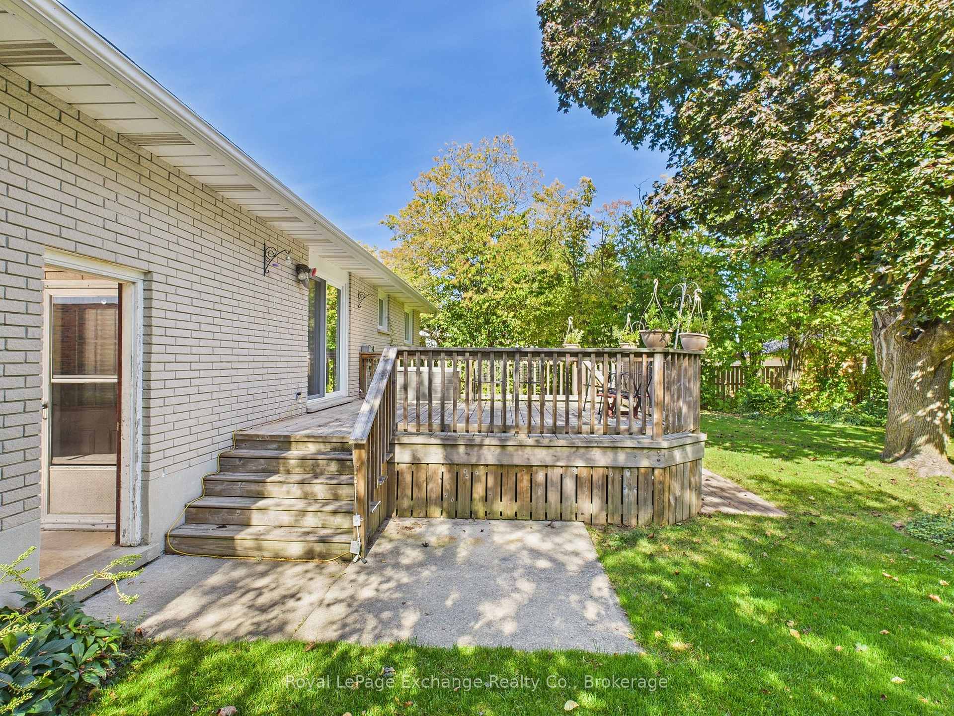Photo 33 of 521 Shuter Street, North Huron, Wingham — HOMEH