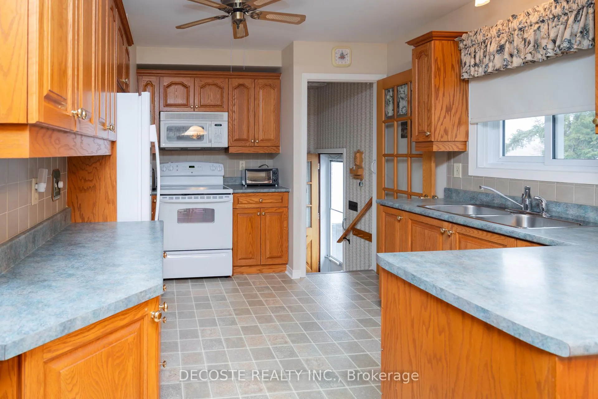 Photo 3 of 20676 Glen Robertson Road, North Glengarry, North Glengarry (Lochiel) Twp — HOMEH