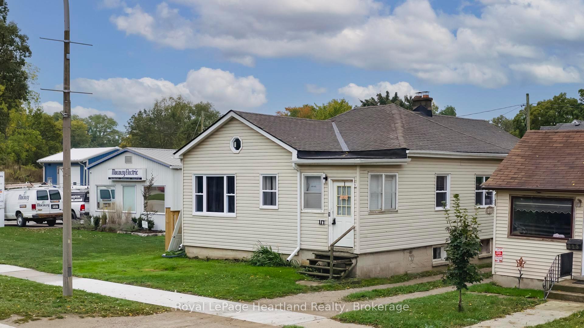 Photo 1 of 117 Main Street, North Middlesex, Alisa Craig — HOMEH