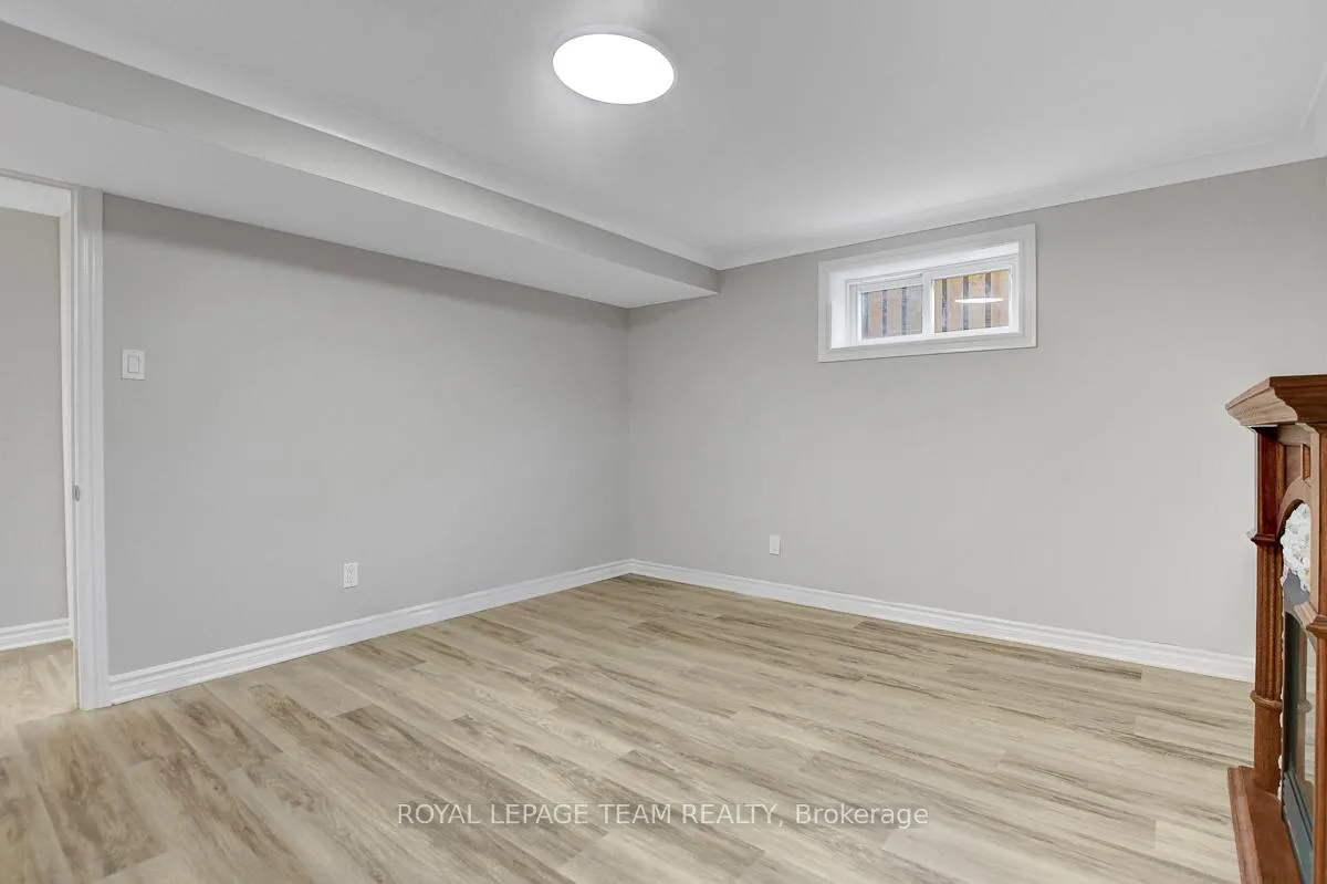 Photo 15 of Unit 3, 775 Trojan Avenue, Ottawa, Castle Heights/Rideau High — HOMEH