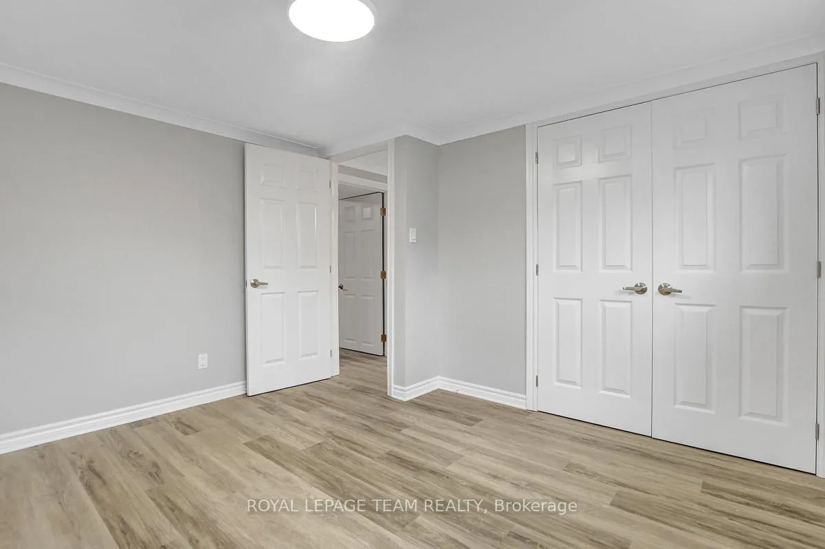 Photo 20 of Unit 3, 775 Trojan Avenue, Ottawa, Castle Heights/Rideau High — HOMEH