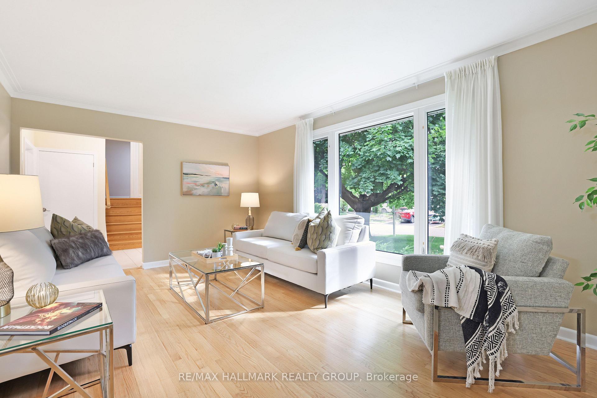 Photo 8 of 2412 Malone Crescent, Ottawa, Queensway Terrace South/Ridgeview — HOMEH
