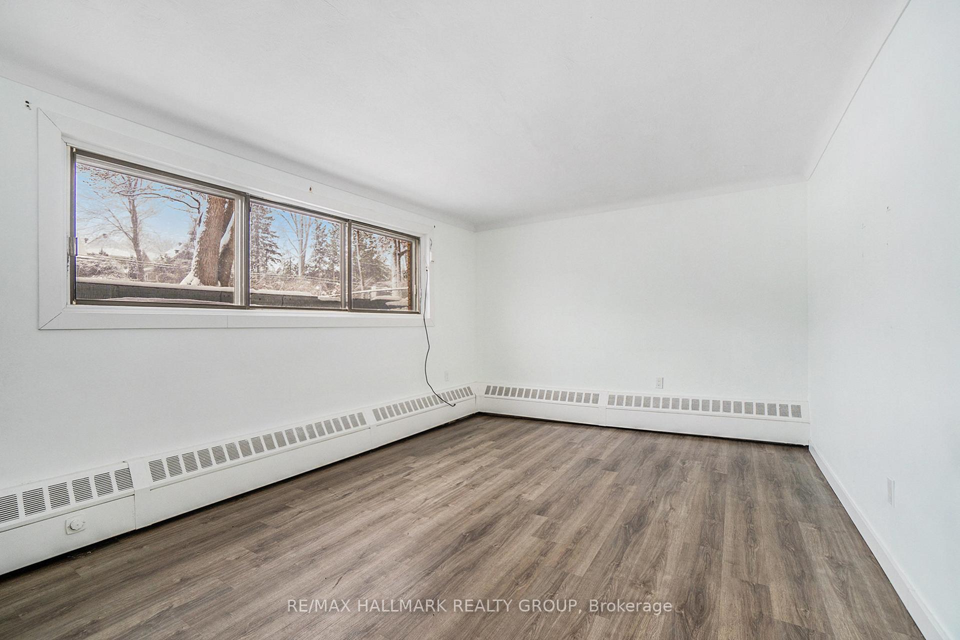 Photo 3 of Unit 1, 2295 Baseline Road, Ottawa, Queensway Terrace South/Ridgeview — HOMEH