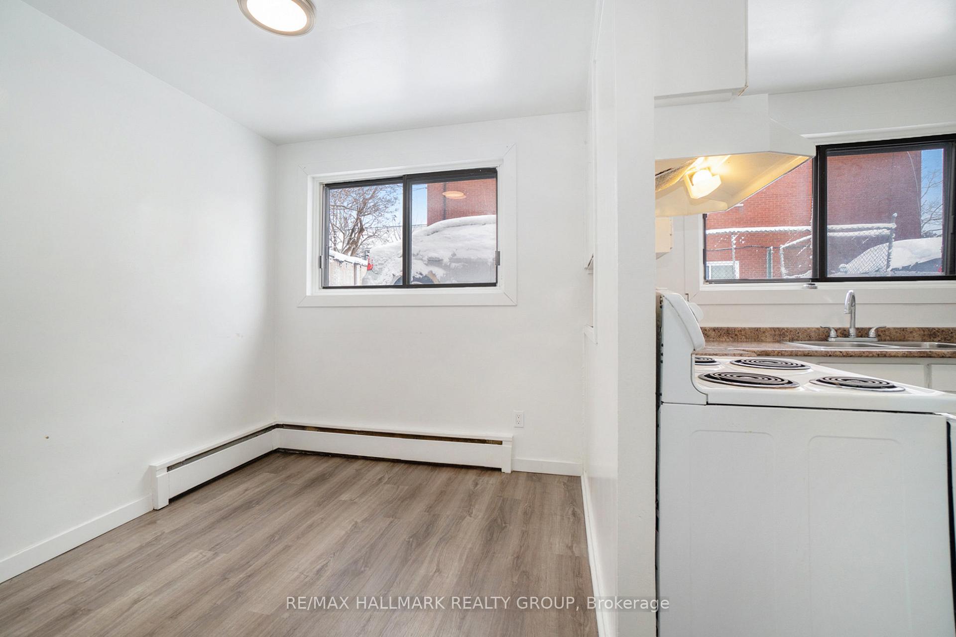 Photo 7 of Unit 1, 2295 Baseline Road, Ottawa, Queensway Terrace South/Ridgeview — HOMEH