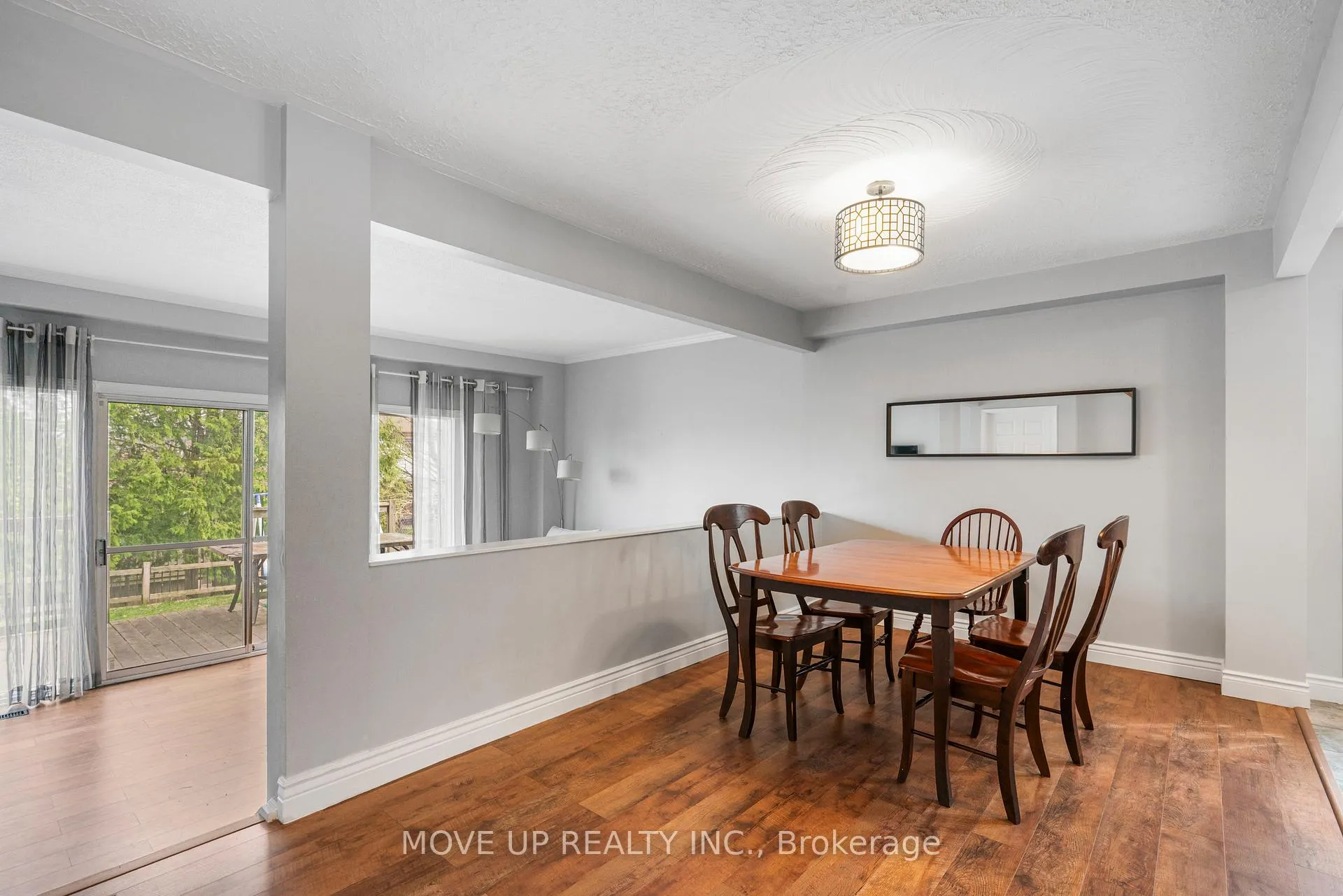 Photo 6 of 785 Pam Crescent, Newmarket, Huron Heights-Leslie Valley — HOMEH