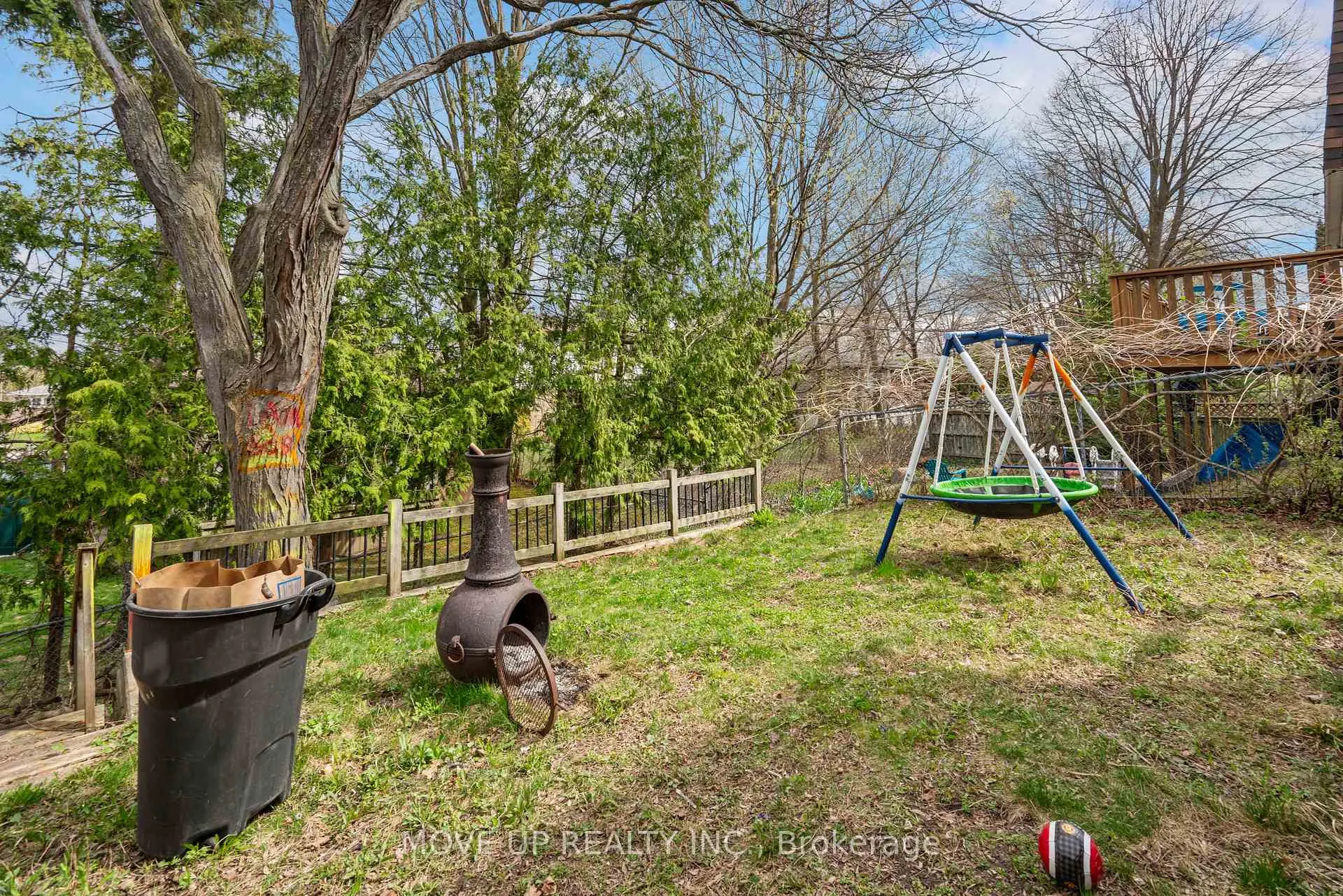 Photo 29 of 785 Pam Crescent, Newmarket, Huron Heights-Leslie Valley — HOMEH