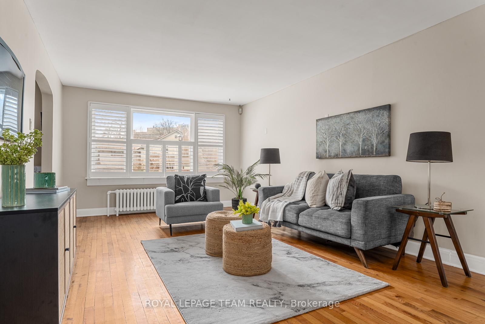 Photo 4 of 3 Elmdale Avenue, Ottawa, Lindenlea — HOMEH