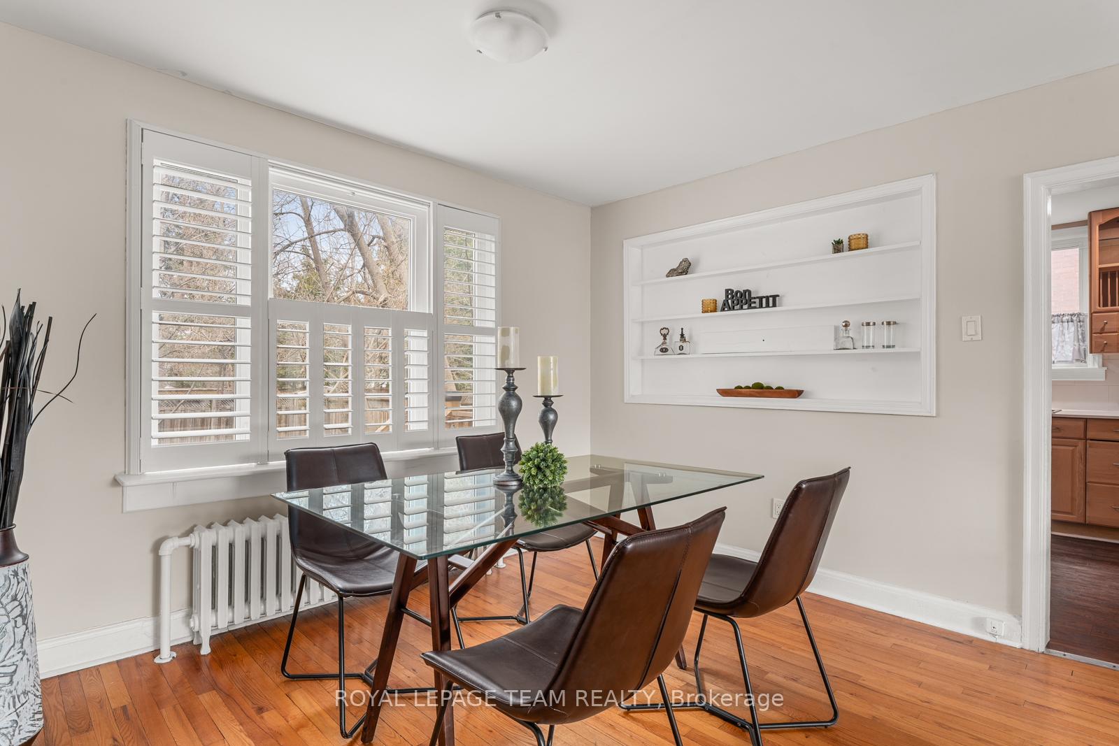 Photo 5 of 3 Elmdale Avenue, Ottawa, Lindenlea — HOMEH
