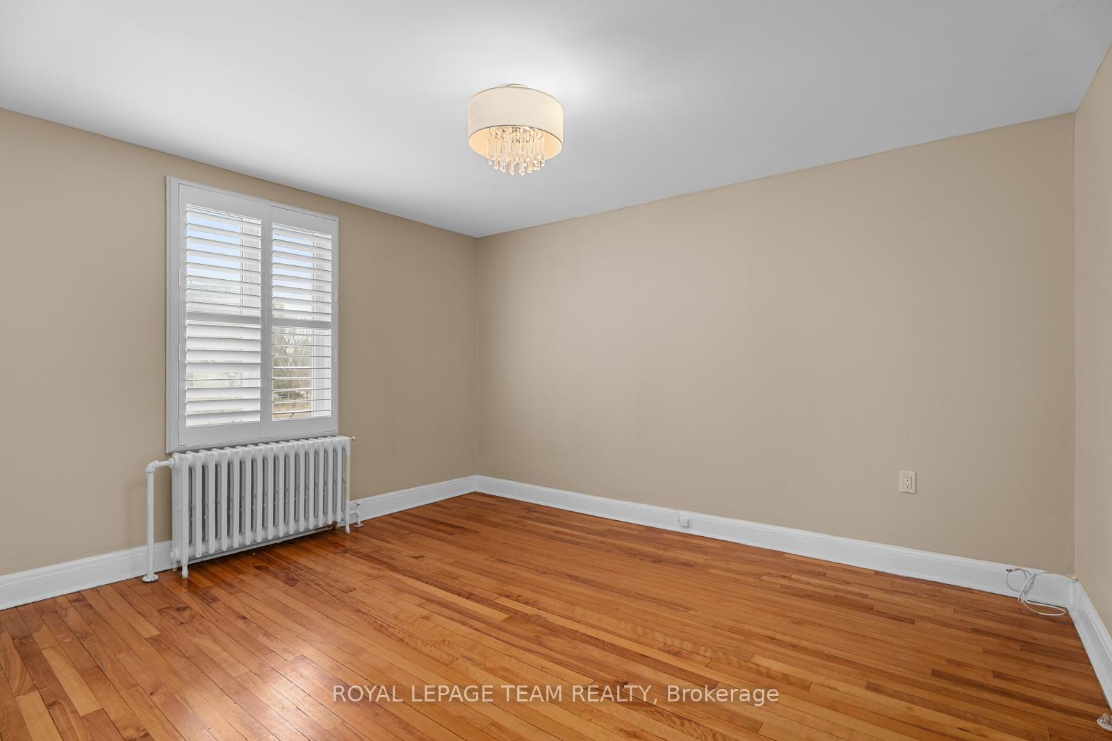 Photo 10 of 3 Elmdale Avenue, Ottawa, Lindenlea — HOMEH