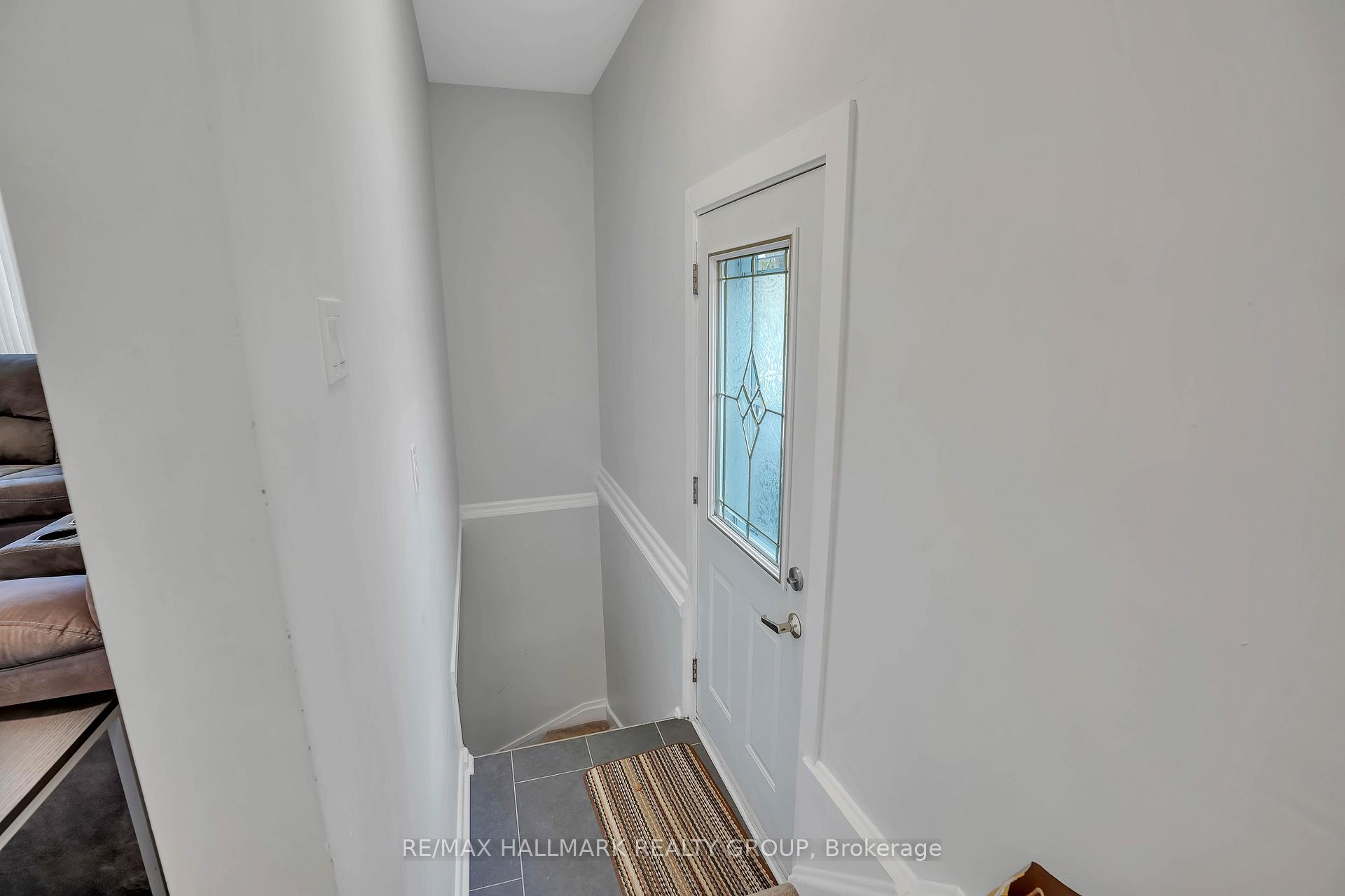 Photo 7 of 2518 Thorson Avenue, Ottawa, Queensway Terrace South/Ridgeview — HOMEH