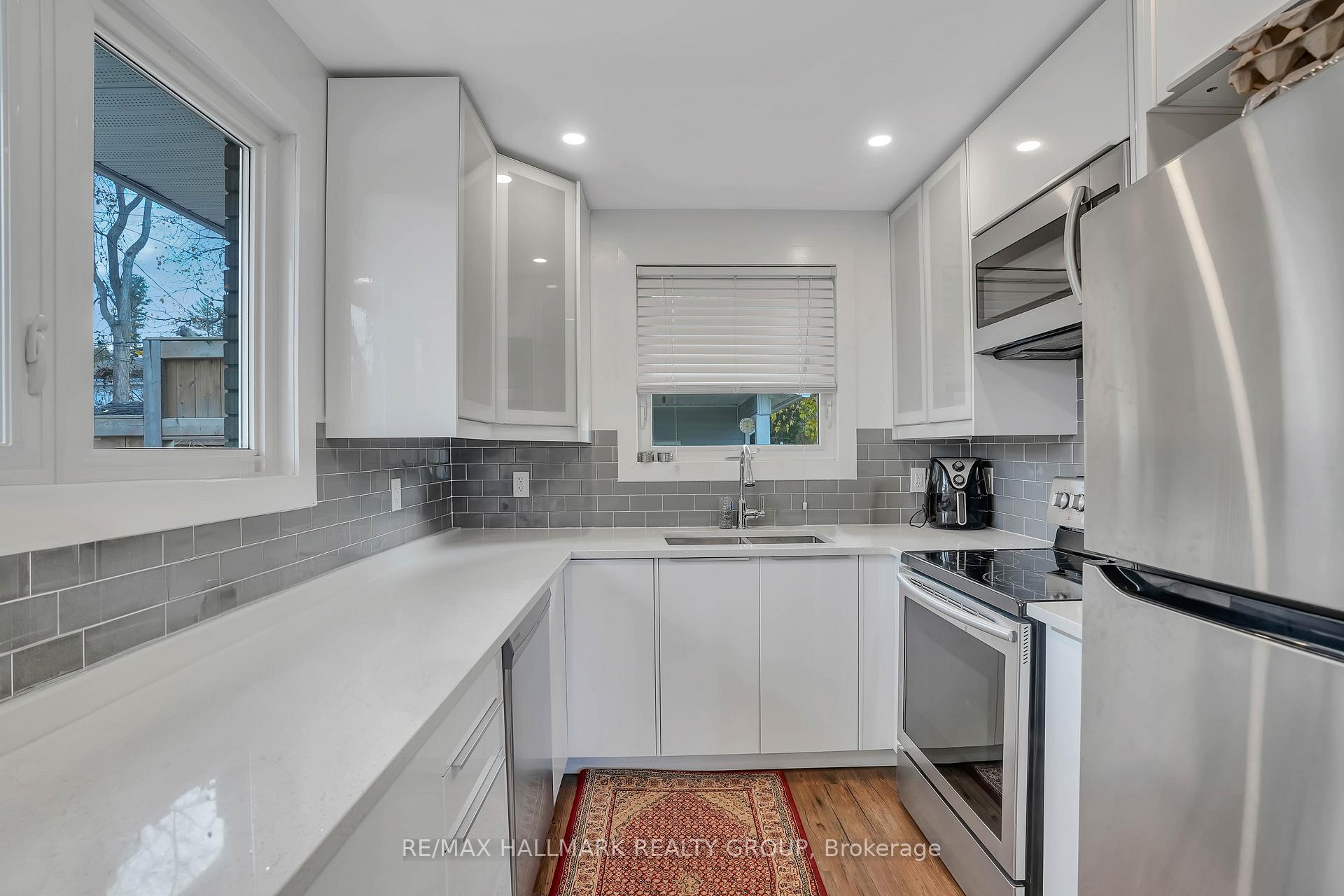 Photo 12 of 2518 Thorson Avenue, Ottawa, Queensway Terrace South/Ridgeview — HOMEH