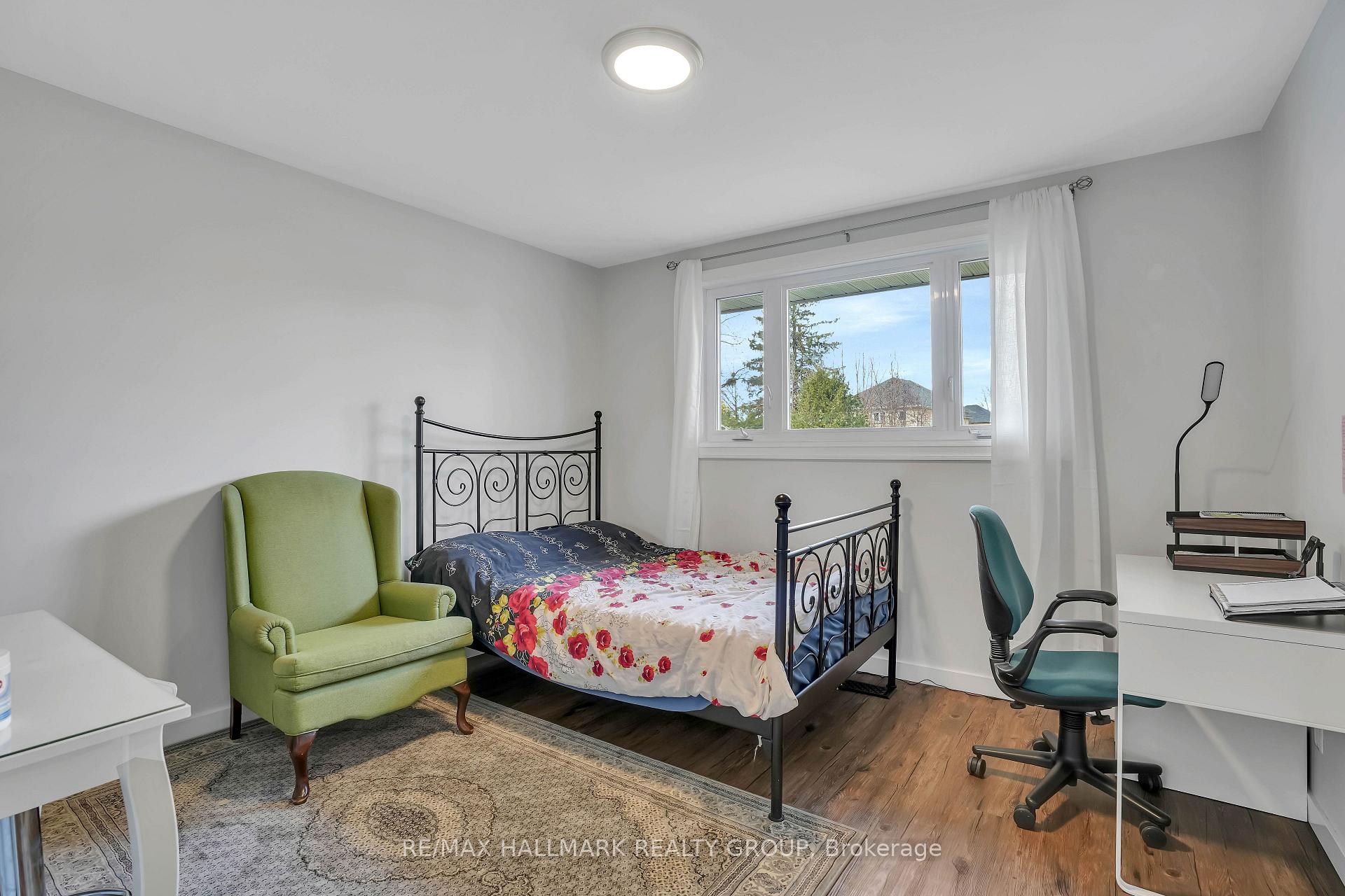 Photo 15 of 2518 Thorson Avenue, Ottawa, Queensway Terrace South/Ridgeview — HOMEH