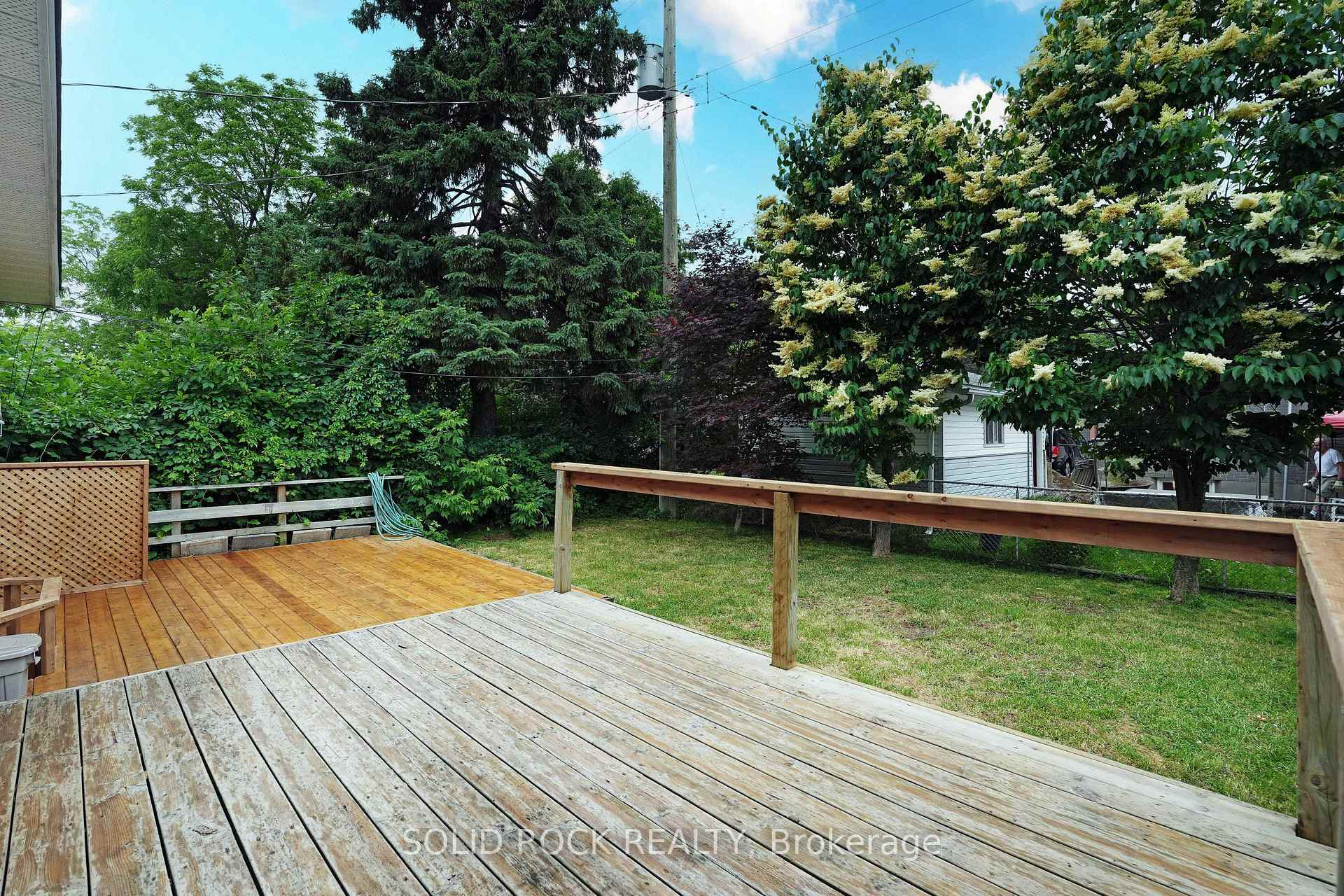 Photo 2 of 1135 Maybank Street, Ottawa, Parkway Park — HOMEH