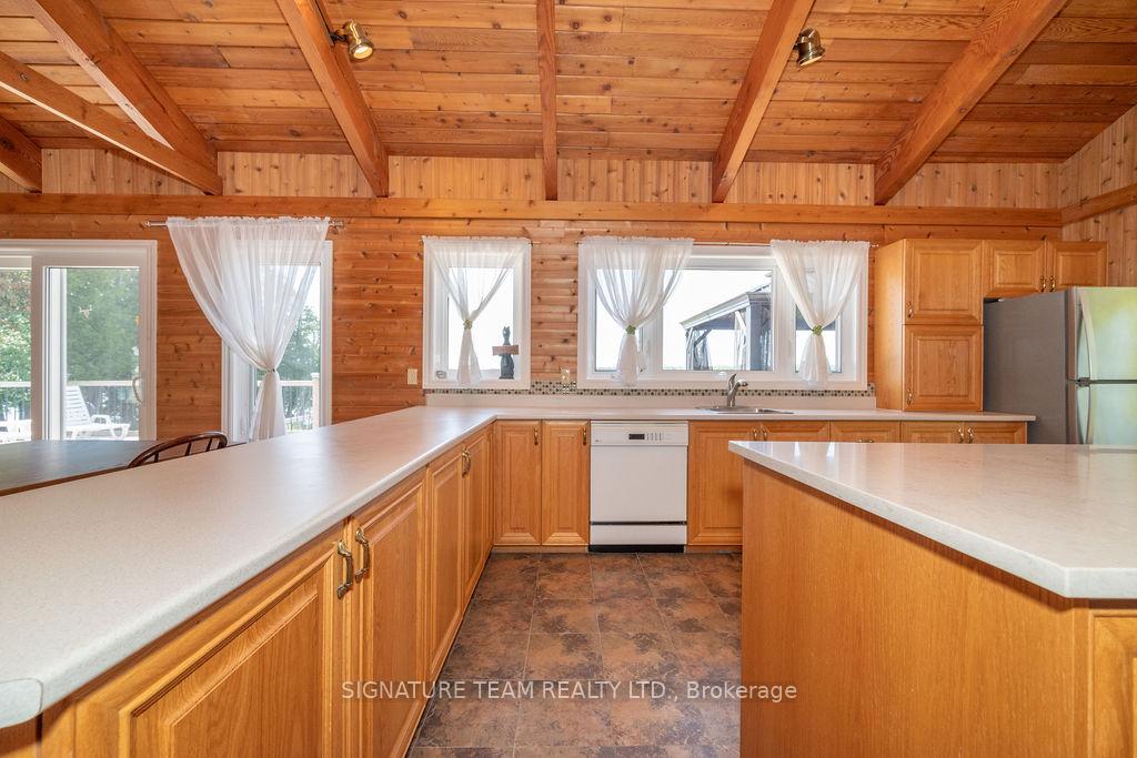 Photo 17 of 811 Violet Lane, North Algona Wilberforce, North Algona/Wilberforce Twp — HOMEH